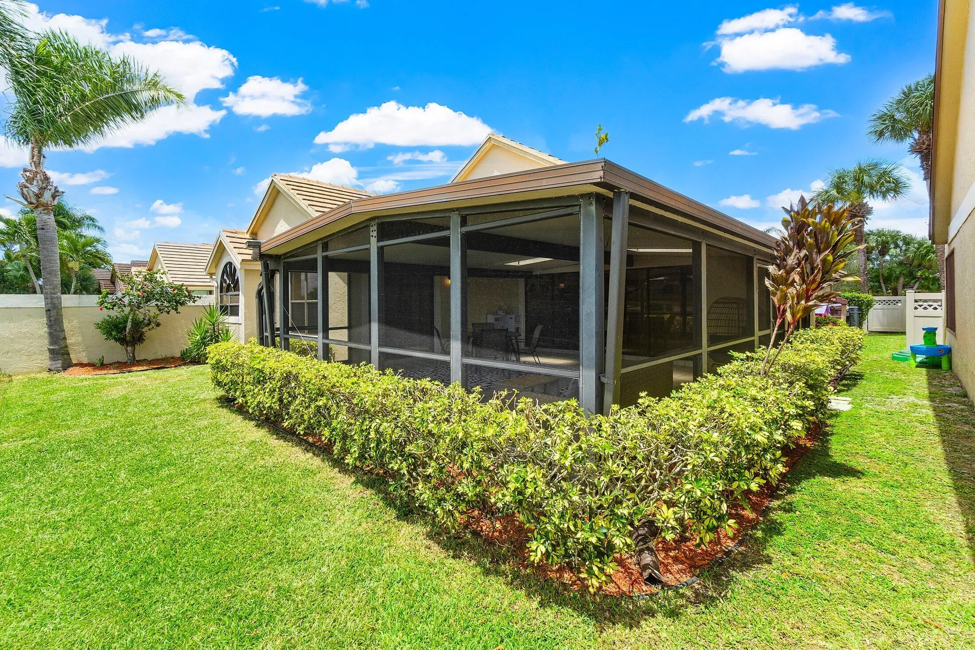 Property Slideshow image 41 of 74 | 6932 bitterbush pl, Boynton Beach, FL, 33472