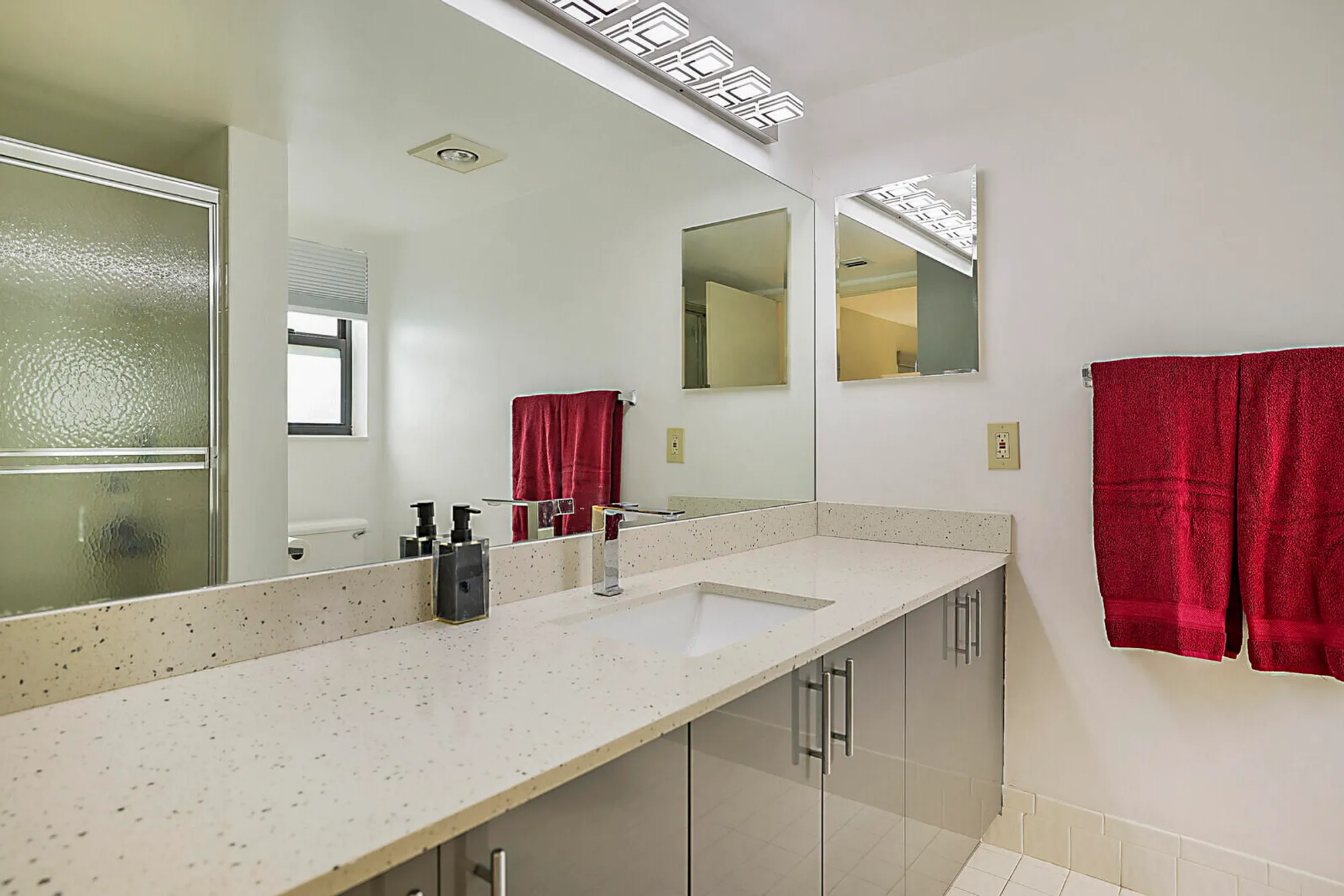Property Slideshow image 23 of 33 | 6037 pointe regal cir apt 301, Delray Beach, FL, 33484