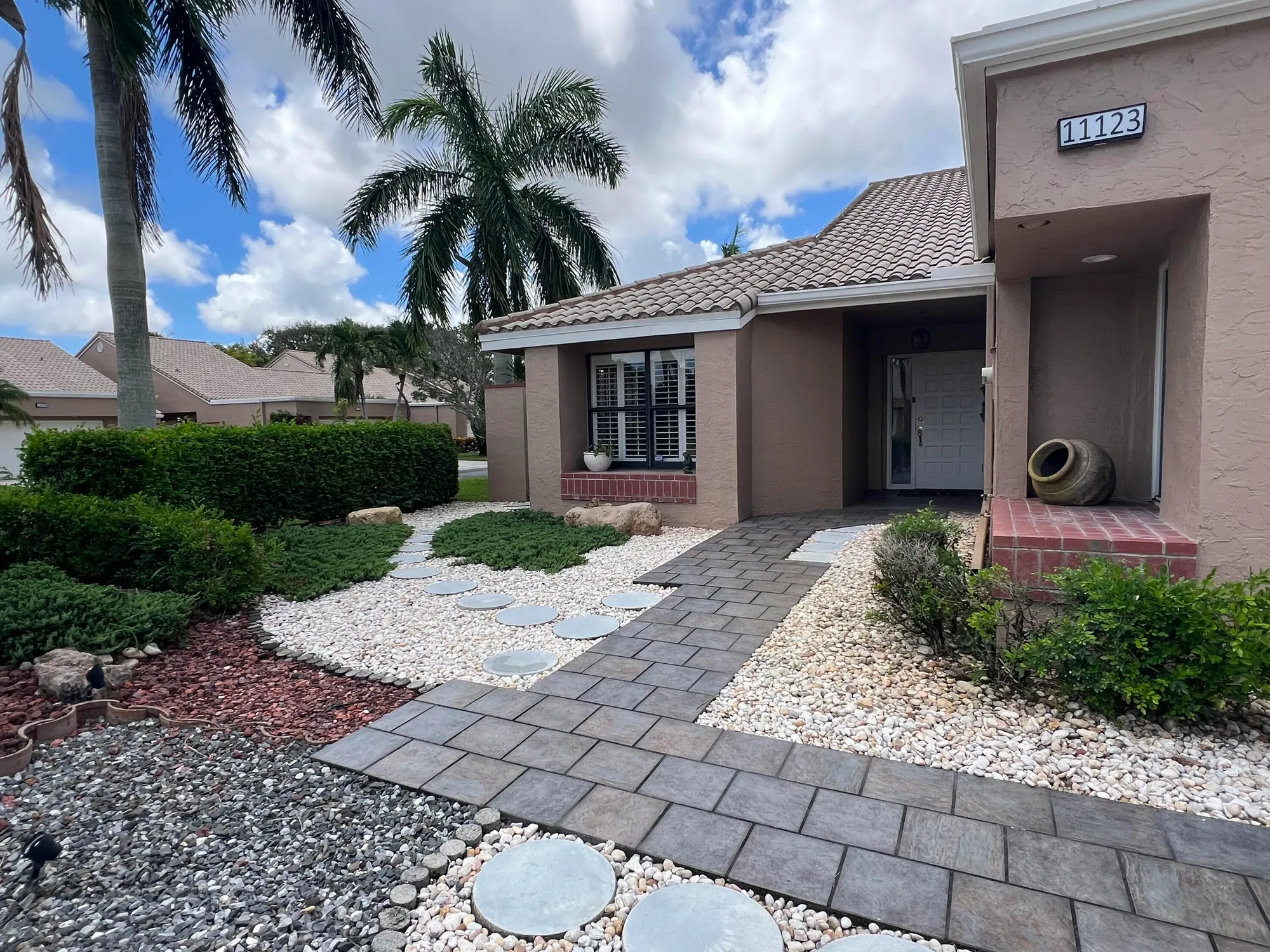 Property Slideshow image 25 of 27 | 11123 applegate cir, Boynton Beach, FL, 33437