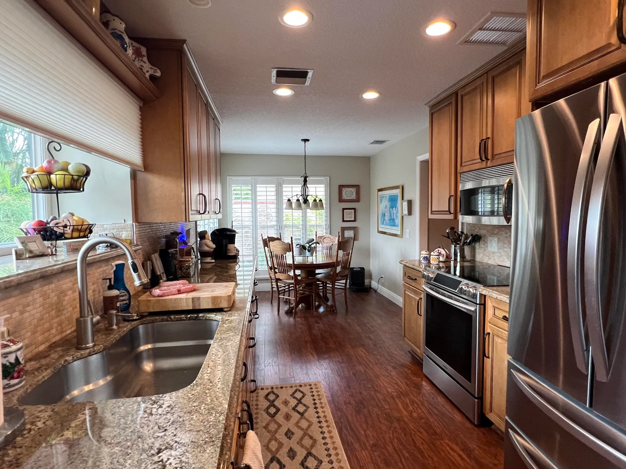 Property Slideshow image 8 of 27 | 11123 applegate cir, Boynton Beach, FL, 33437