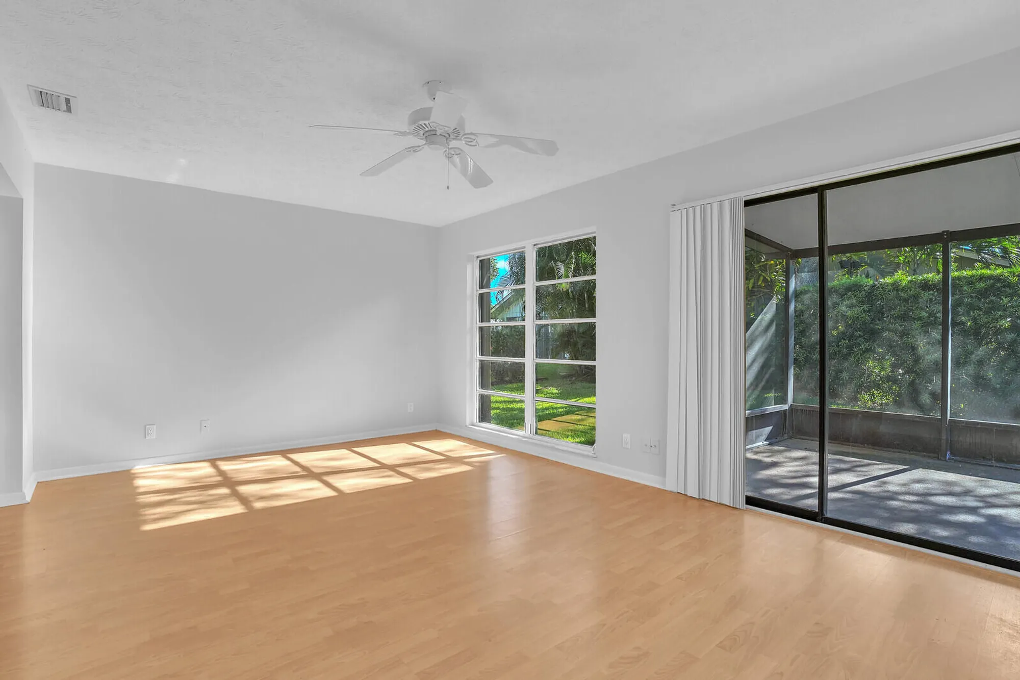 Property Slideshow image 20 of 42 | 12726 se pinehurst ct, Hobe Sound, FL, 33455