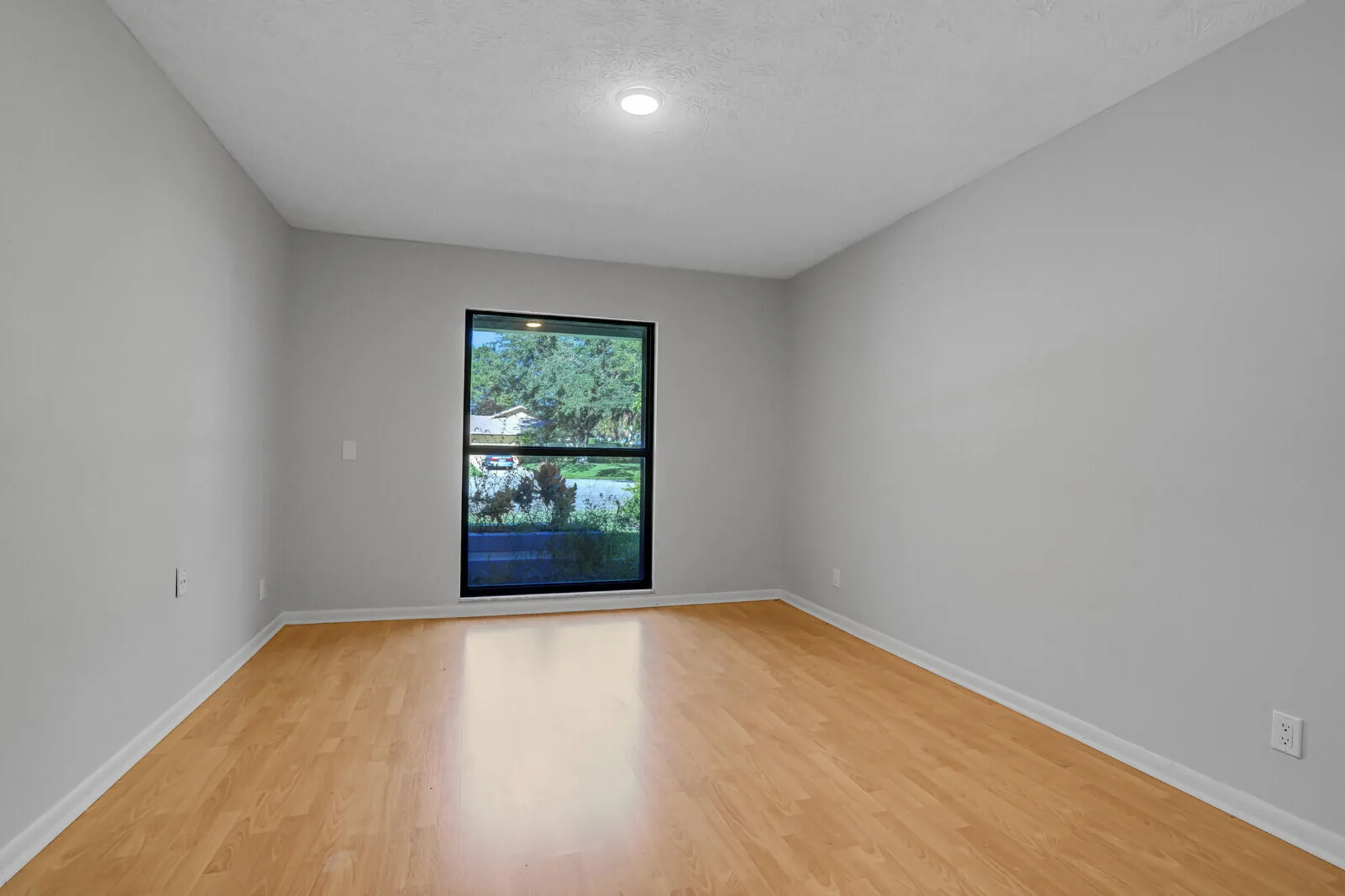 Property Slideshow image 23 of 42 | 12726 se pinehurst ct, Hobe Sound, FL, 33455