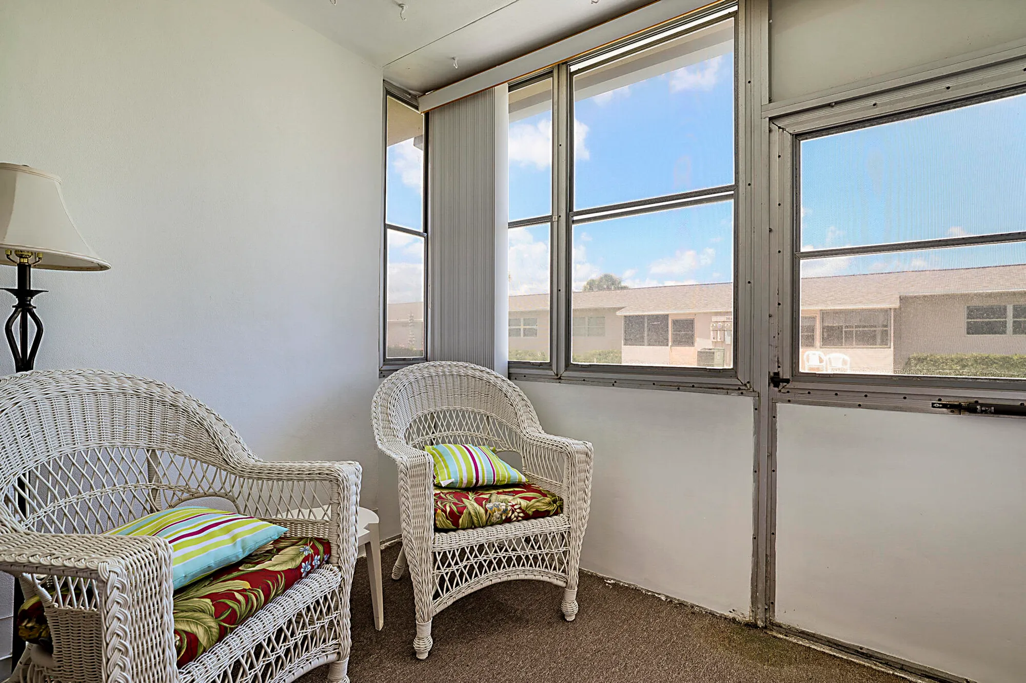 Property Slideshow image 19 of 29 | 2703 dudley dr h, West Palm Beach, FL, 33415