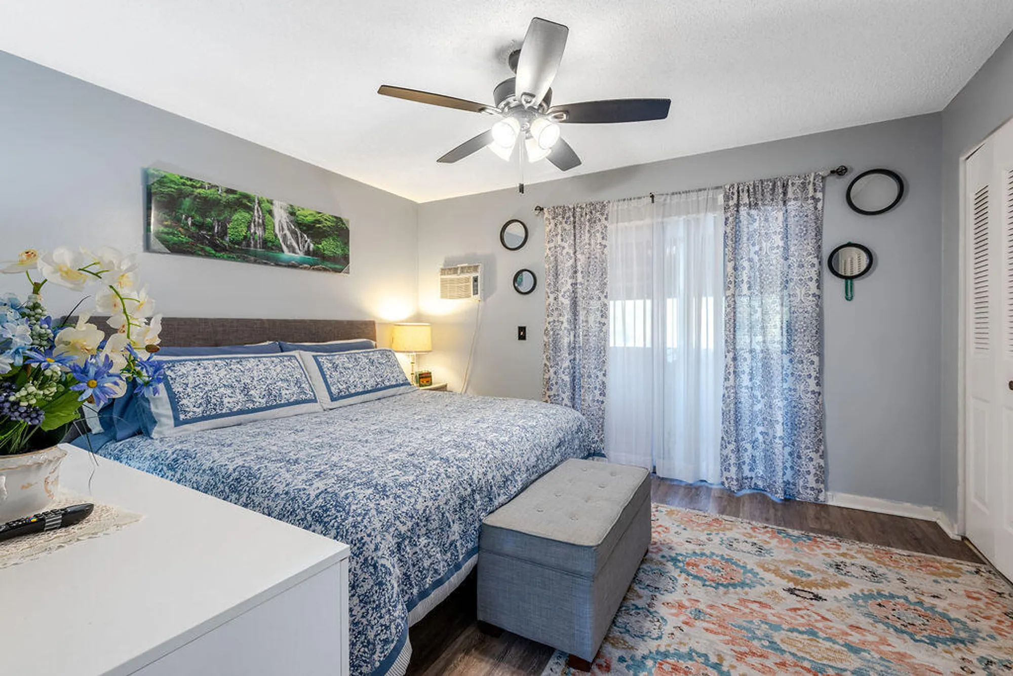 Property Slideshow image 11 of 25 | 393 windsor q q, West Palm Beach, FL, 33417