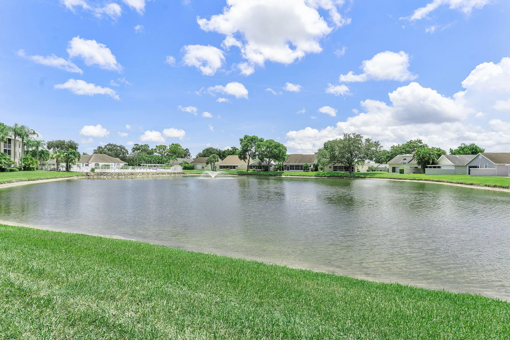Property Slideshow image 7 of 33 | 13791 oneida dr apt d3, Delray Beach, FL, 33446