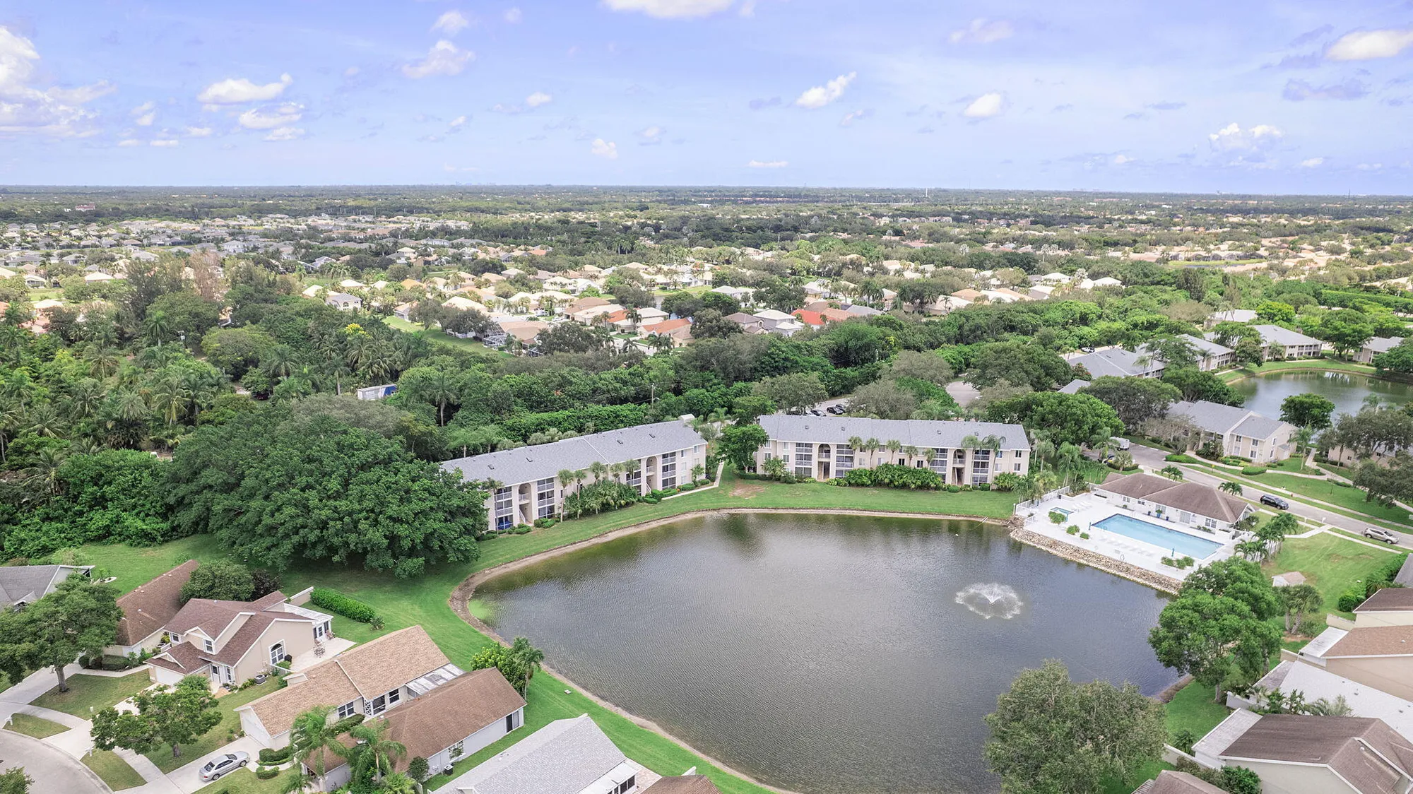 Property Slideshow image 5 of 33 | 13791 oneida dr apt d3, Delray Beach, FL, 33446