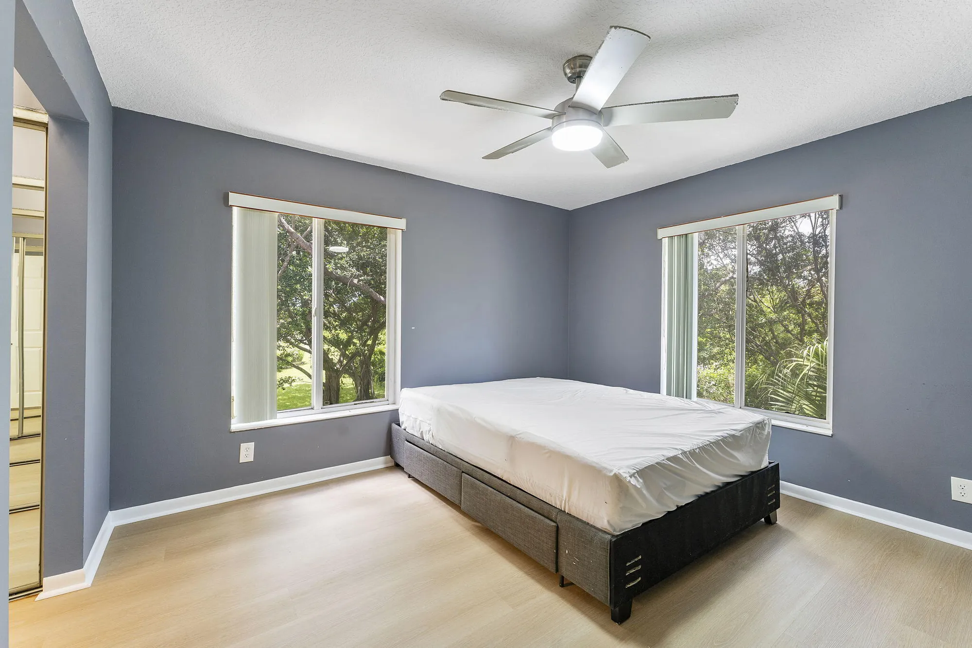 Property Slideshow image 31 of 33 | 13791 oneida dr apt d3, Delray Beach, FL, 33446