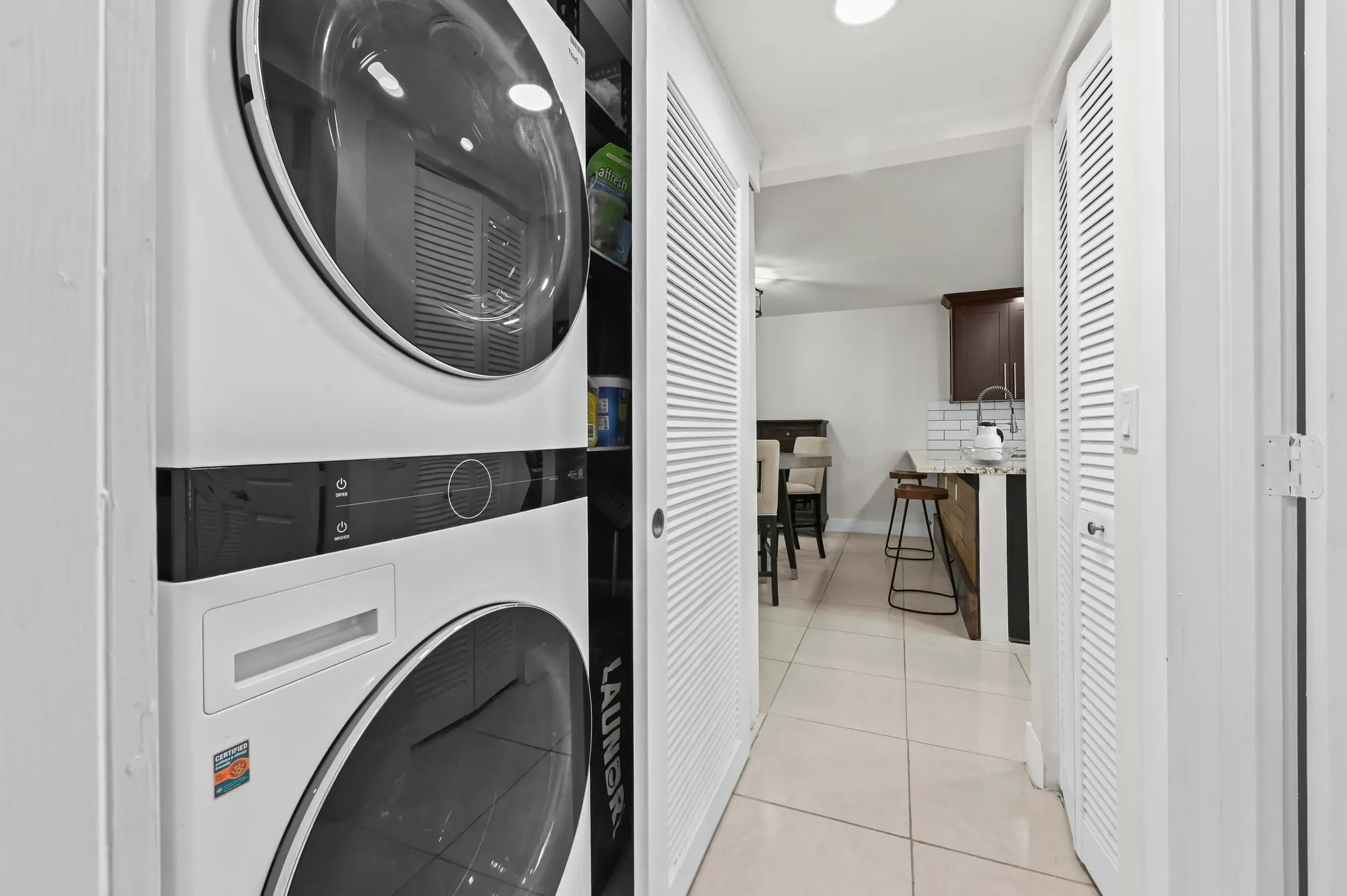 Property Slideshow image 15 of 27 | 647 marlboro oval, Lake Worth, FL, 33467