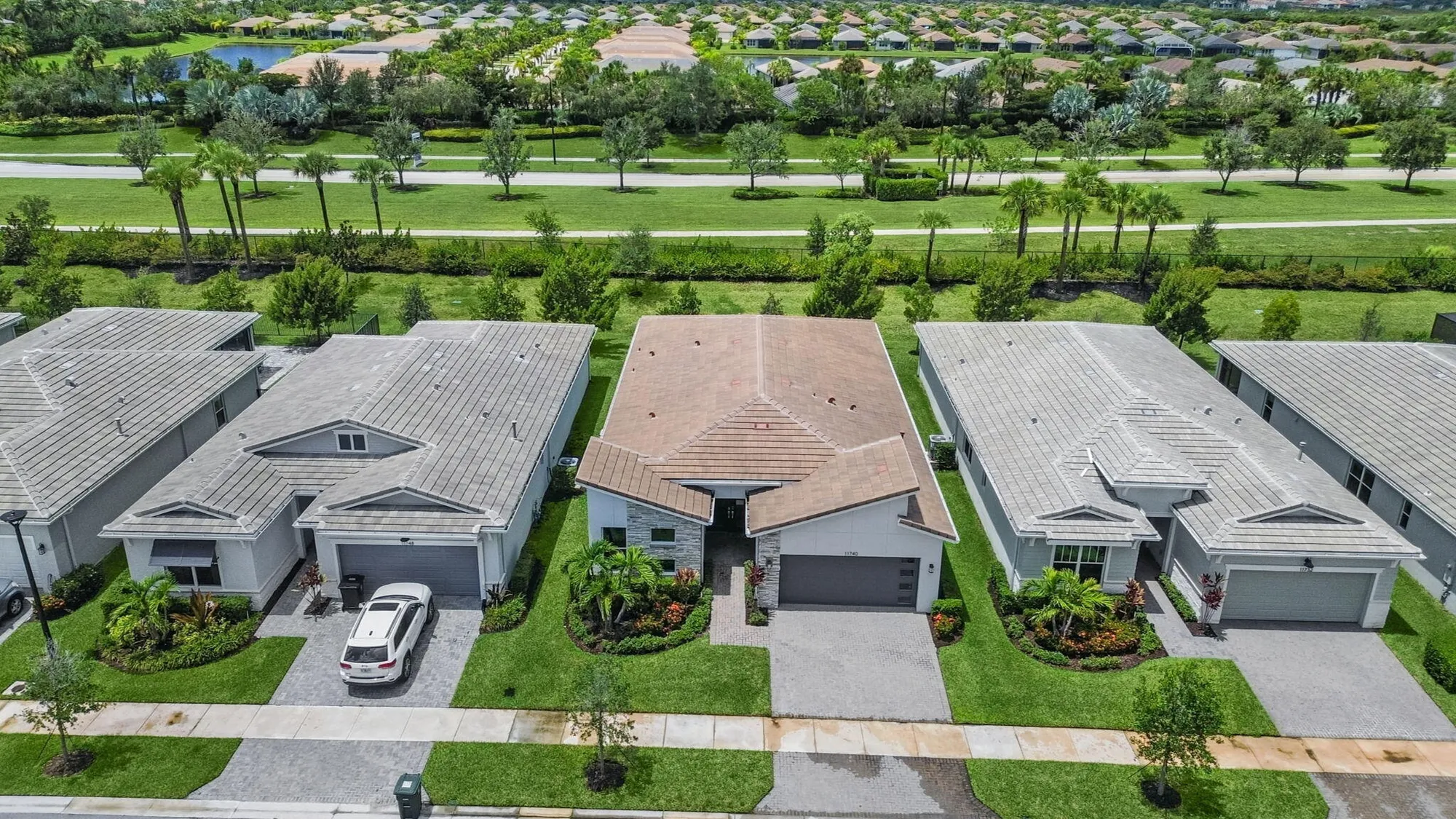 Property Slideshow image 18 of 102 | 11740 sw aquila way, Port Saint Lucie, FL, 34987