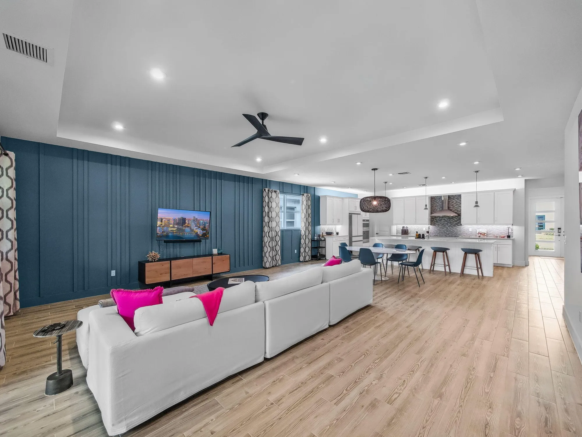 Property Slideshow image 8 of 102 | 11740 sw aquila way, Port Saint Lucie, FL, 34987