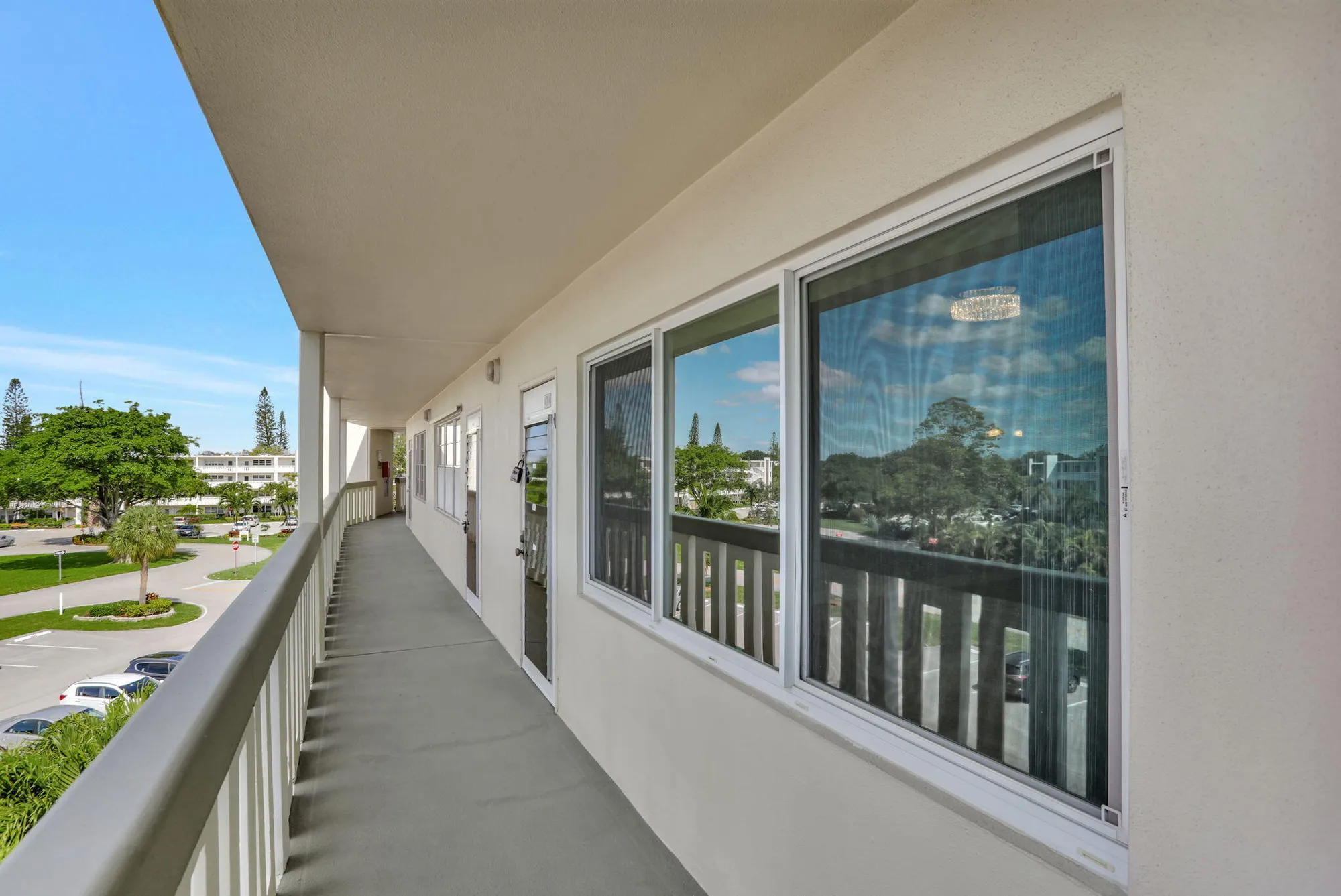 Property Slideshow image 4 of 84 | 4004 cambridge a # 4004, Deerfield Beach, FL, 33442