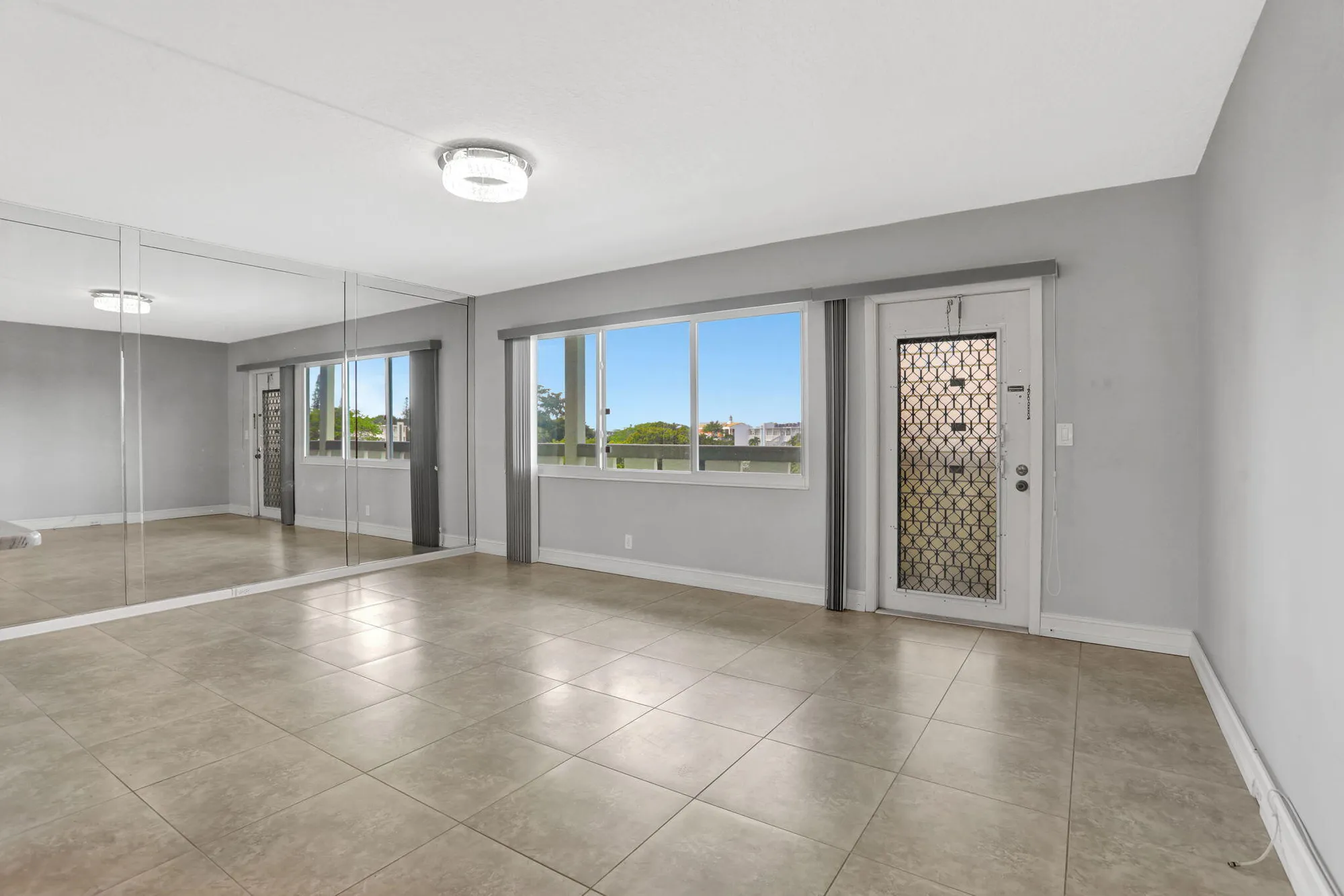 Property Slideshow image 6 of 84 | 4004 cambridge a # 4004, Deerfield Beach, FL, 33442
