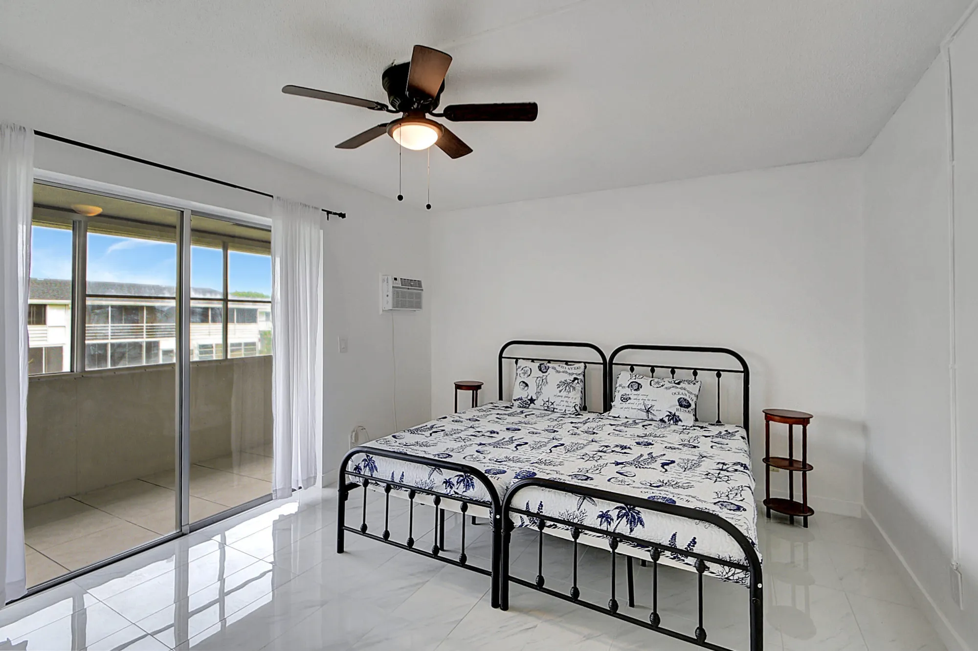 Property Slideshow image 11 of 79 | 326 camden, West Palm Beach, FL, 33417
