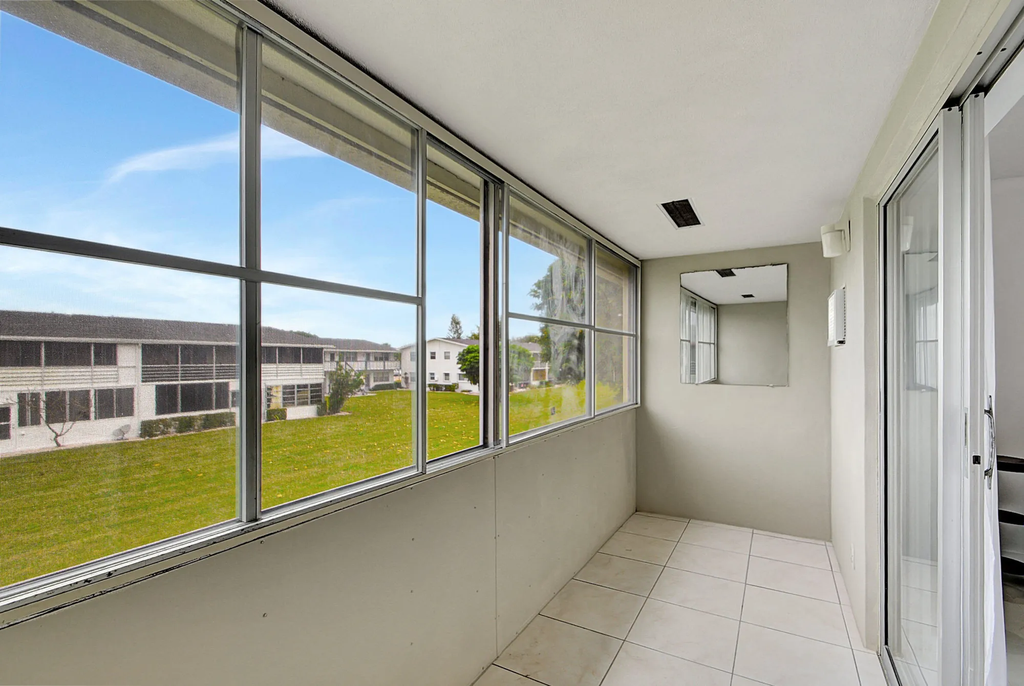 Property Slideshow image 14 of 79 | 326 camden, West Palm Beach, FL, 33417