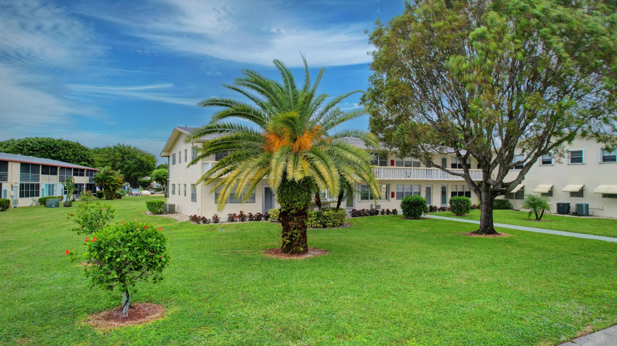 Property Slideshow image 34 of 79 | 326 camden, West Palm Beach, FL, 33417