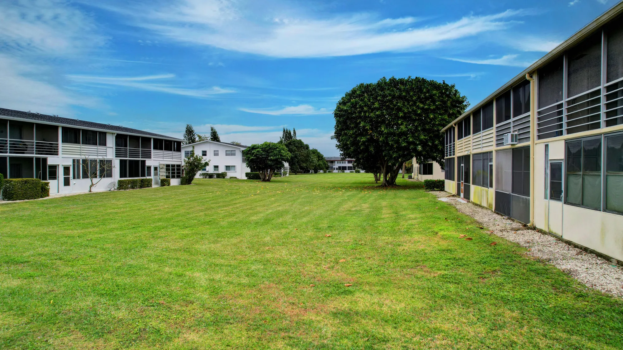 Property Slideshow image 36 of 79 | 326 camden, West Palm Beach, FL, 33417