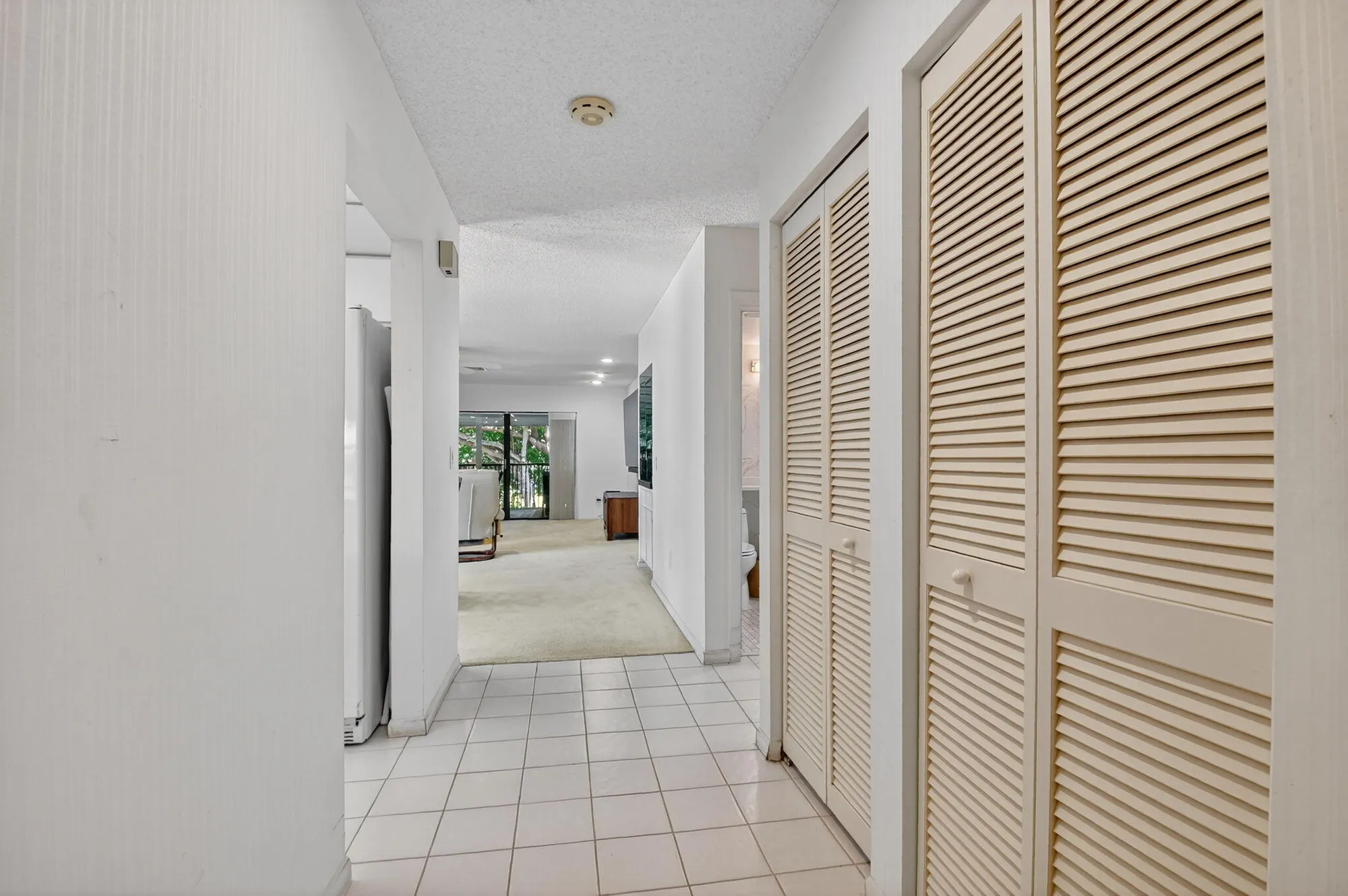 Property Slideshow image 7 of 92 | 34 westgate ln b, Boynton Beach, FL, 33436
