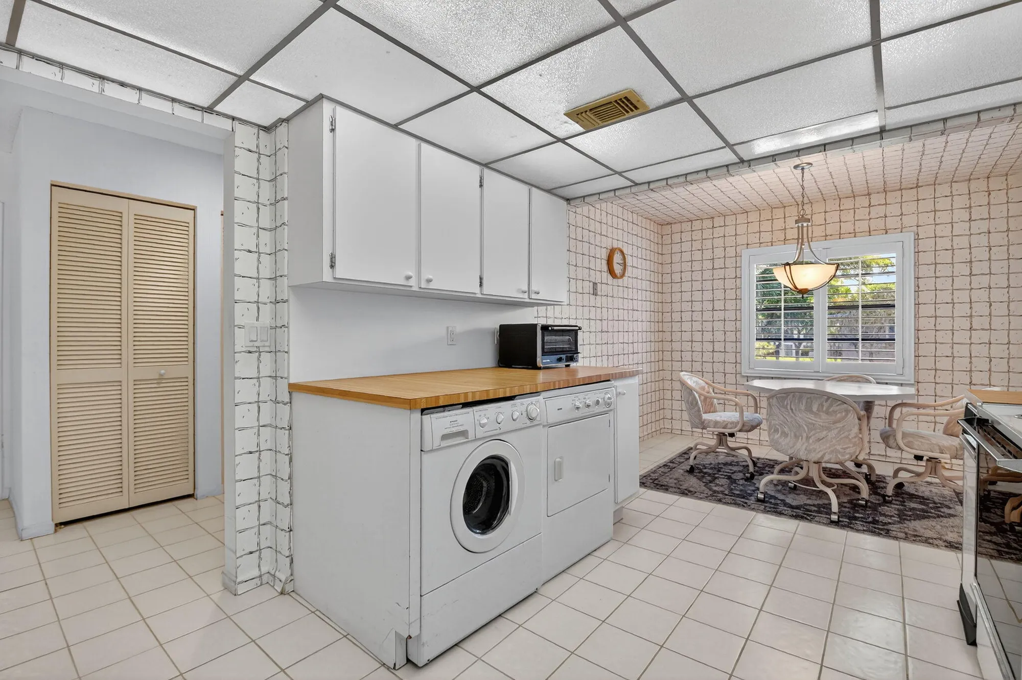 Property Slideshow image 14 of 92 | 34 westgate ln b, Boynton Beach, FL, 33436