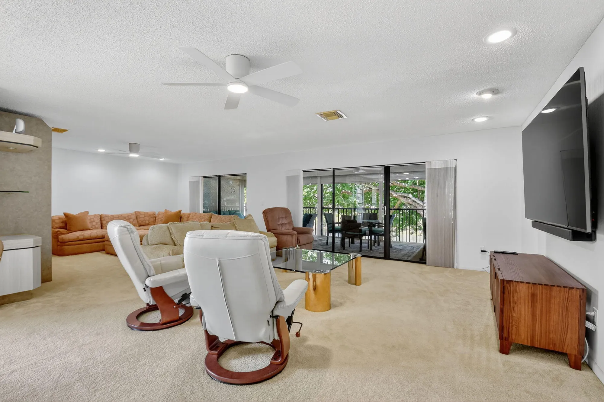Property Slideshow image 16 of 92 | 34 westgate ln b, Boynton Beach, FL, 33436