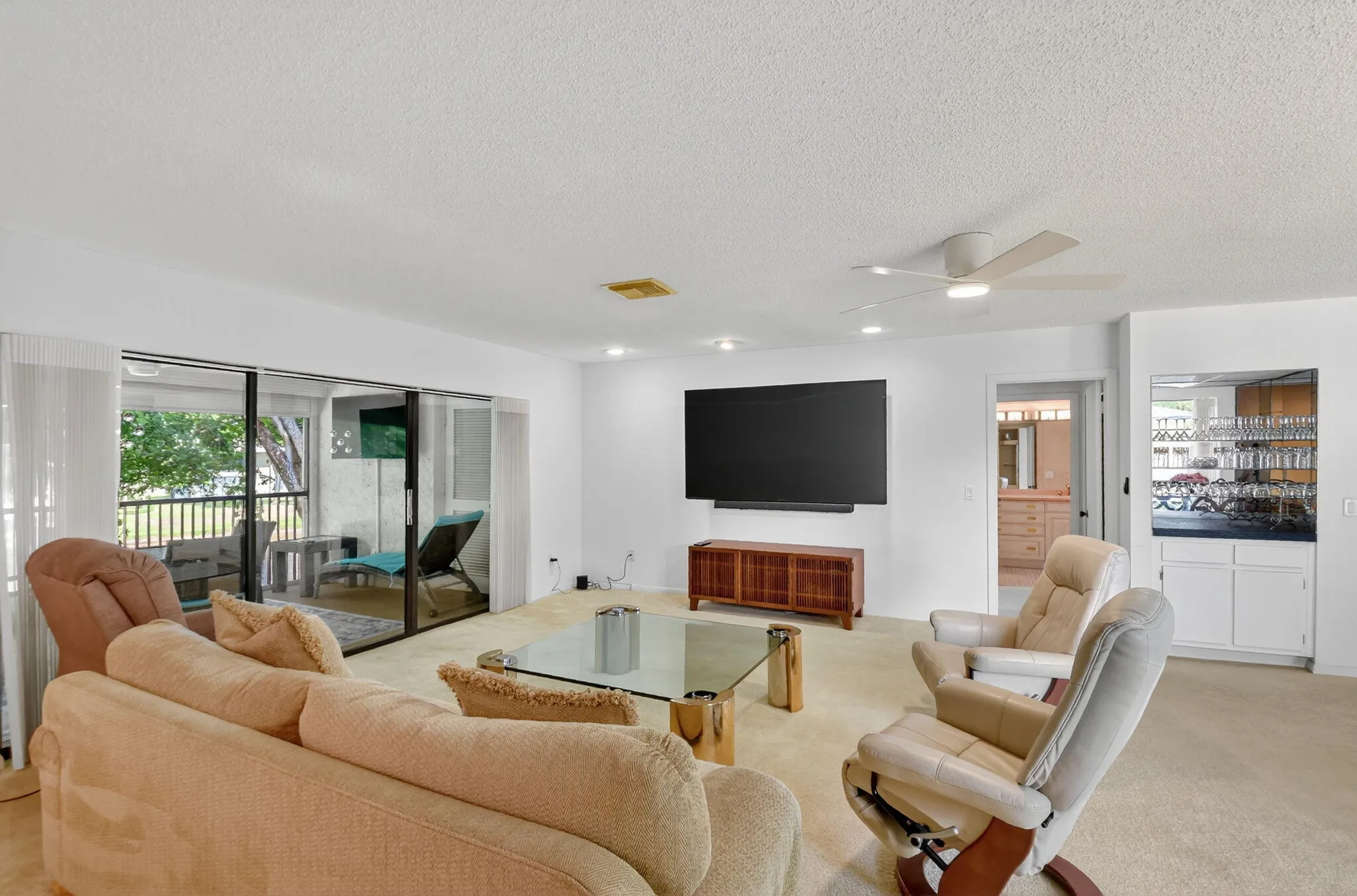 Property Slideshow image 18 of 92 | 34 westgate ln b, Boynton Beach, FL, 33436