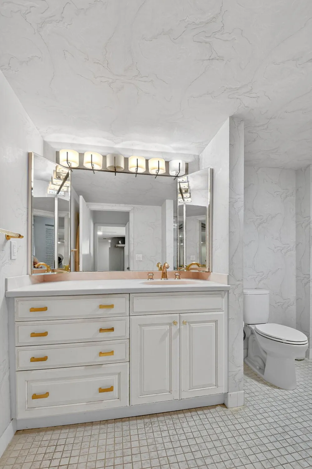 Property Slideshow image 27 of 92 | 34 westgate ln b, Boynton Beach, FL, 33436