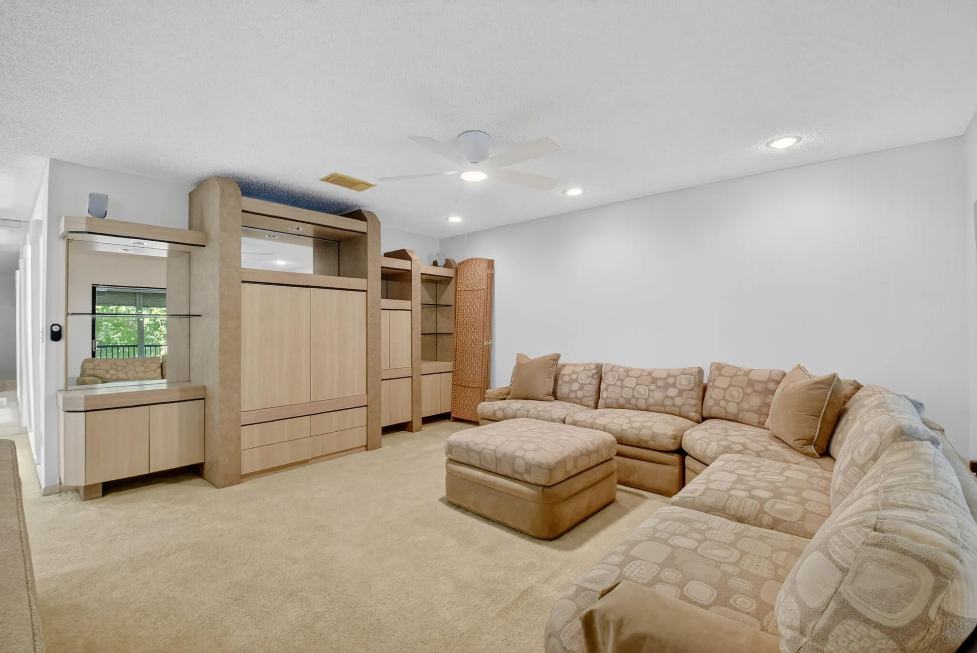 Property Slideshow image 20 of 92 | 34 westgate ln b, Boynton Beach, FL, 33436