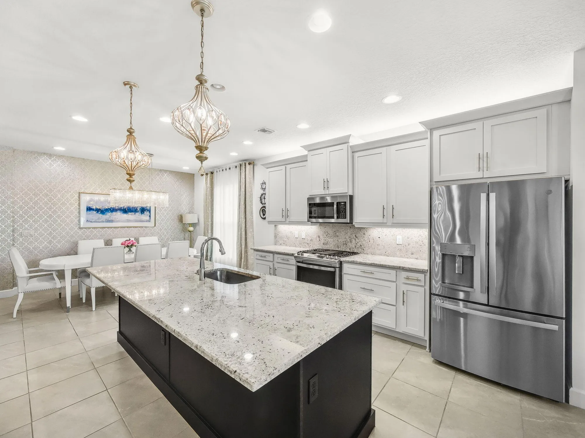 Property Slideshow image 11 of 127 | 11815 sw sailfish isles way, Port Saint Lucie, FL, 34987