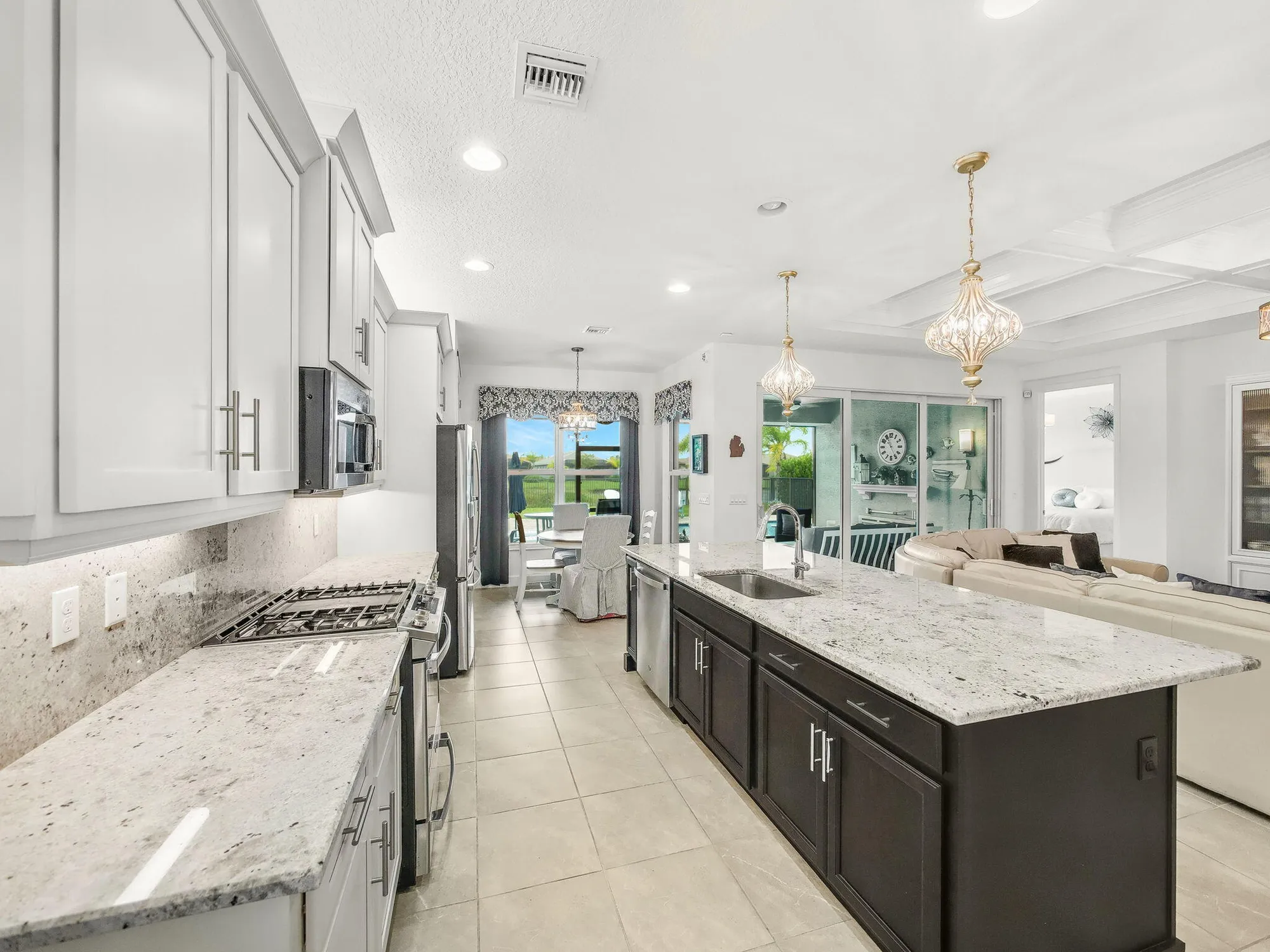 Property Slideshow image 12 of 127 | 11815 sw sailfish isles way, Port Saint Lucie, FL, 34987