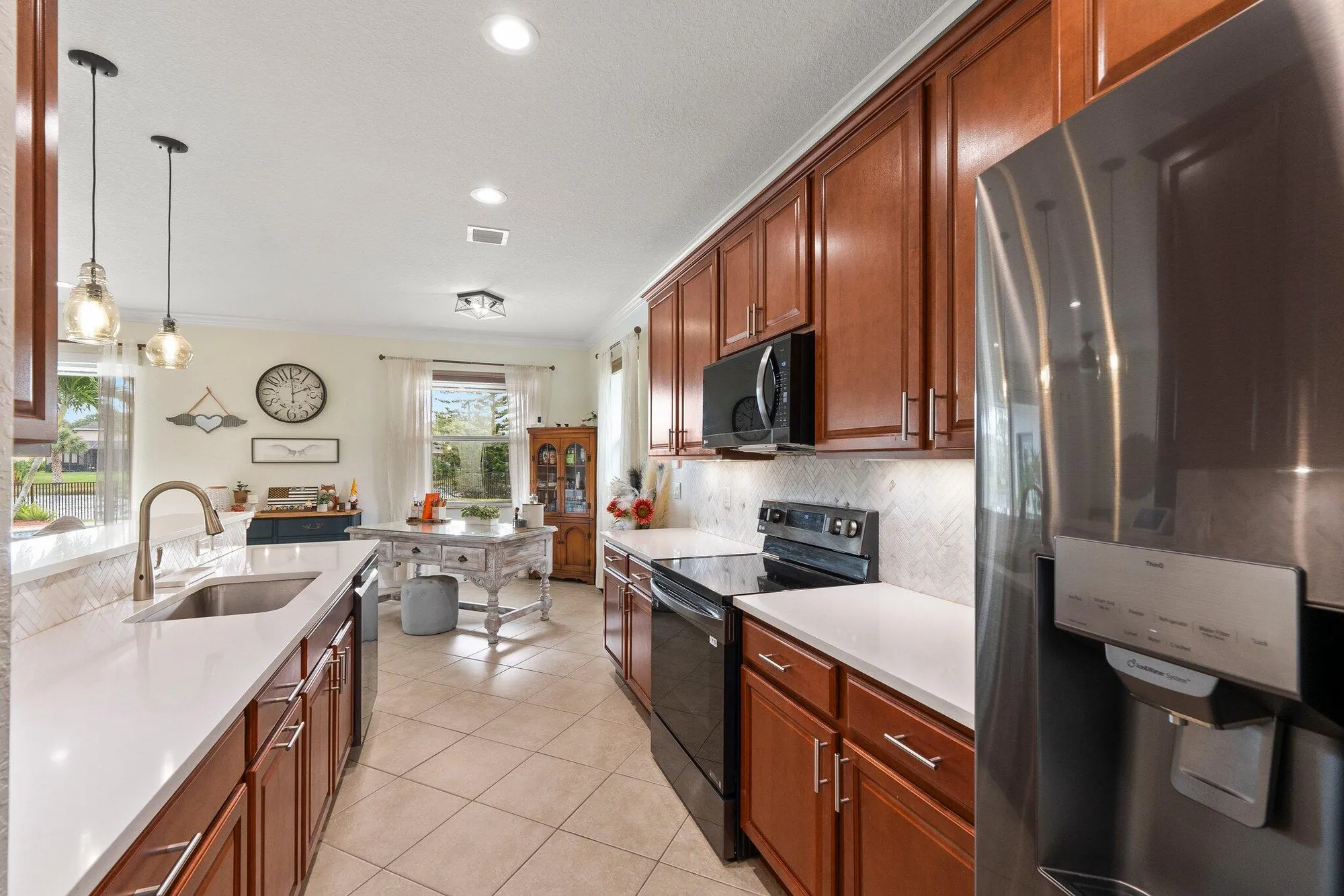 Property Slideshow image 18 of 43 | 792 sw sun cir, Palm City, FL, 34990