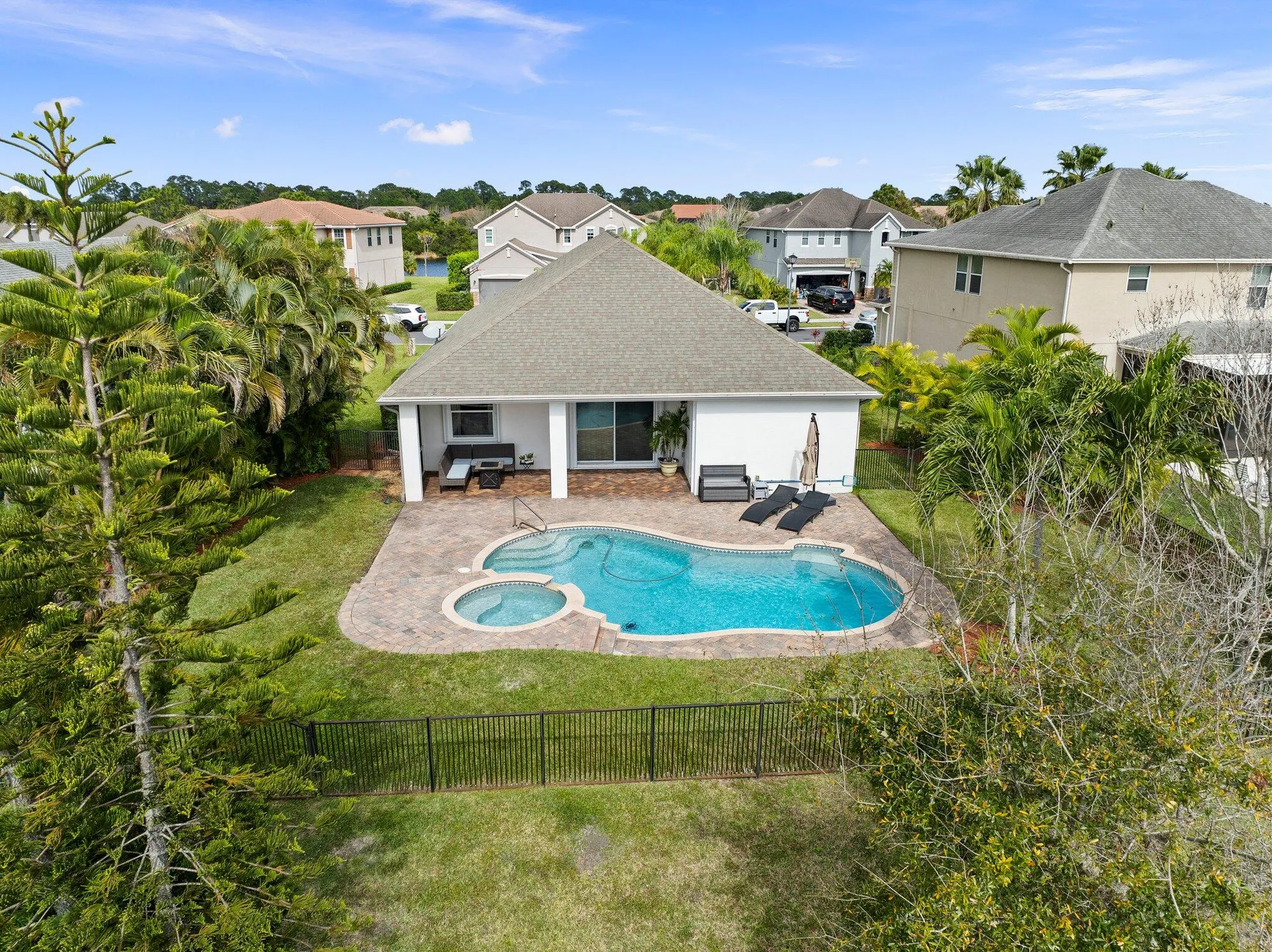 Property Slideshow image 40 of 43 | 792 sw sun cir, Palm City, FL, 34990