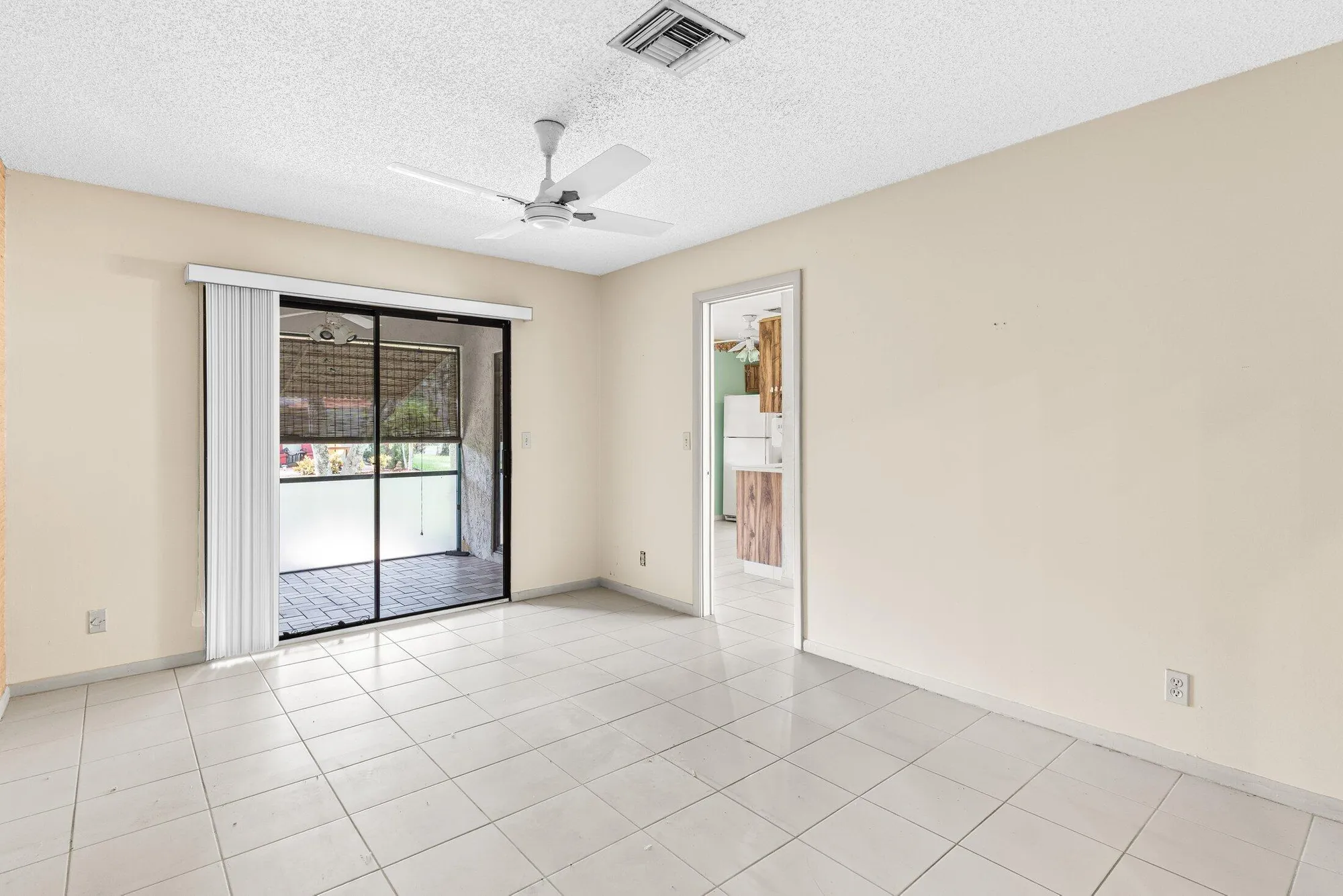 Property Slideshow image 16 of 38 | 1736 palmland dr, Boynton Beach, FL, 33436