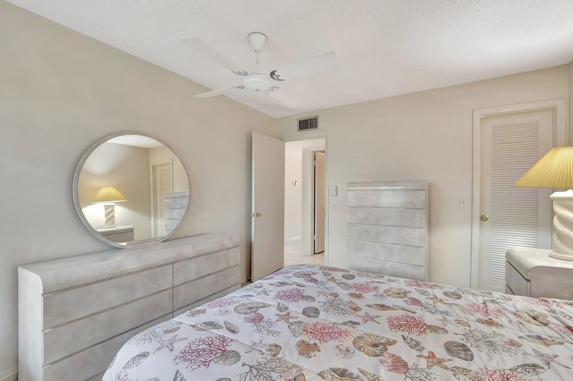 Property Slideshow image 10 of 37 | 950 flanders t, Delray Beach, FL, 33484