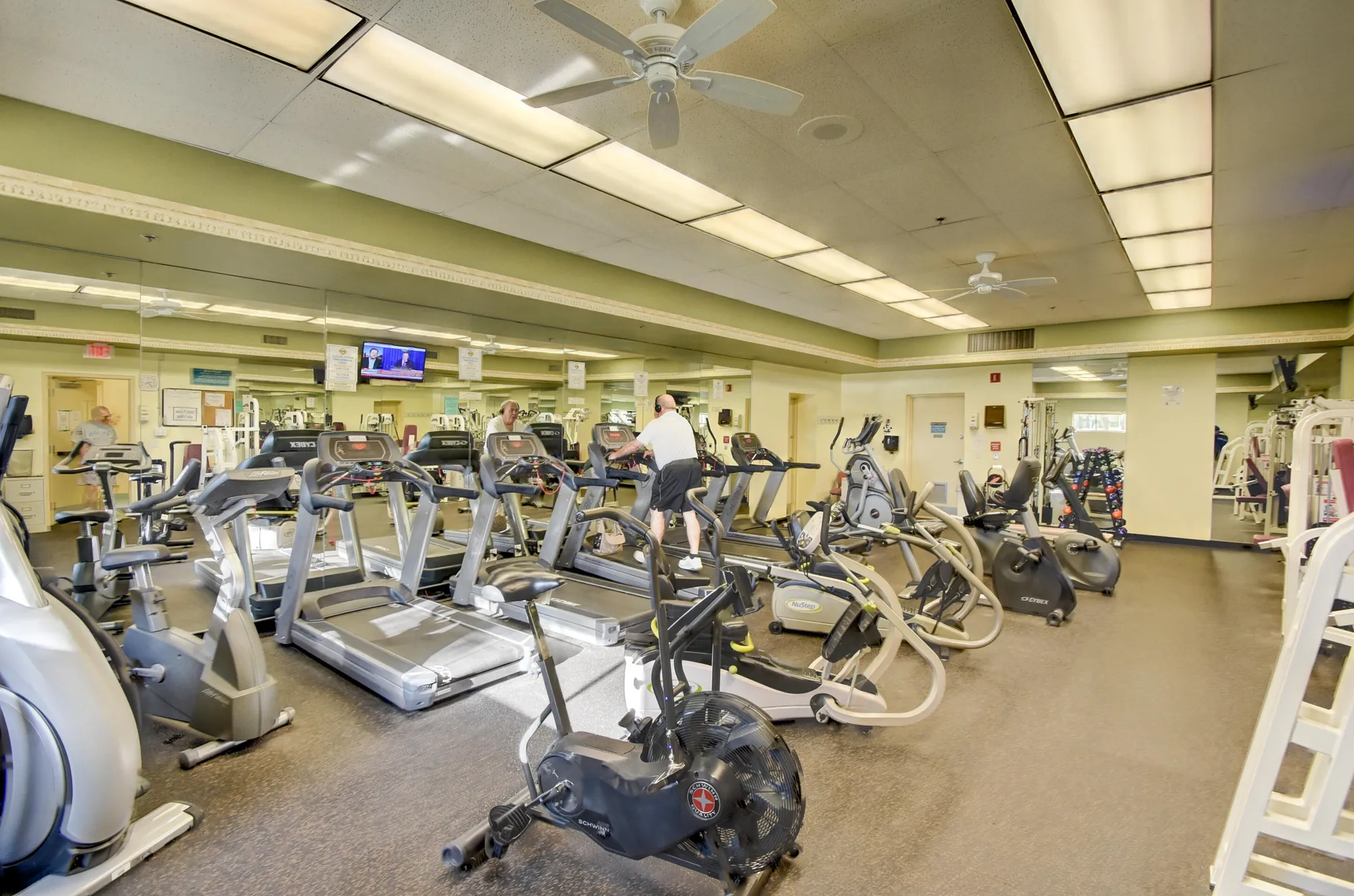 Property Slideshow image 68 of 75 | 7676 springwater pl apt 201, Boynton Beach, FL, 33437