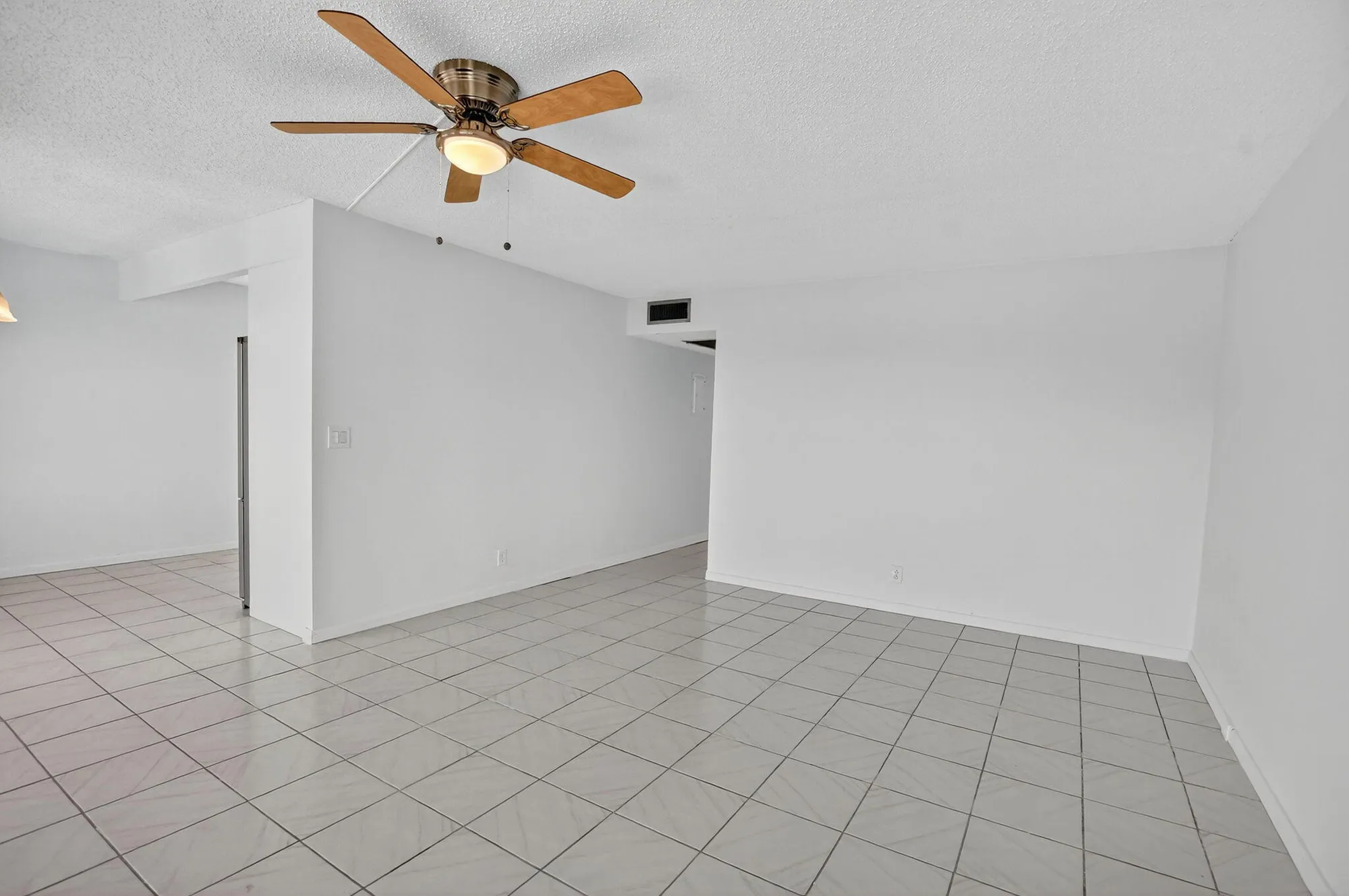 Property Slideshow image 5 of 42 | 3036 oakridge d, Deerfield Beach, FL, 33442