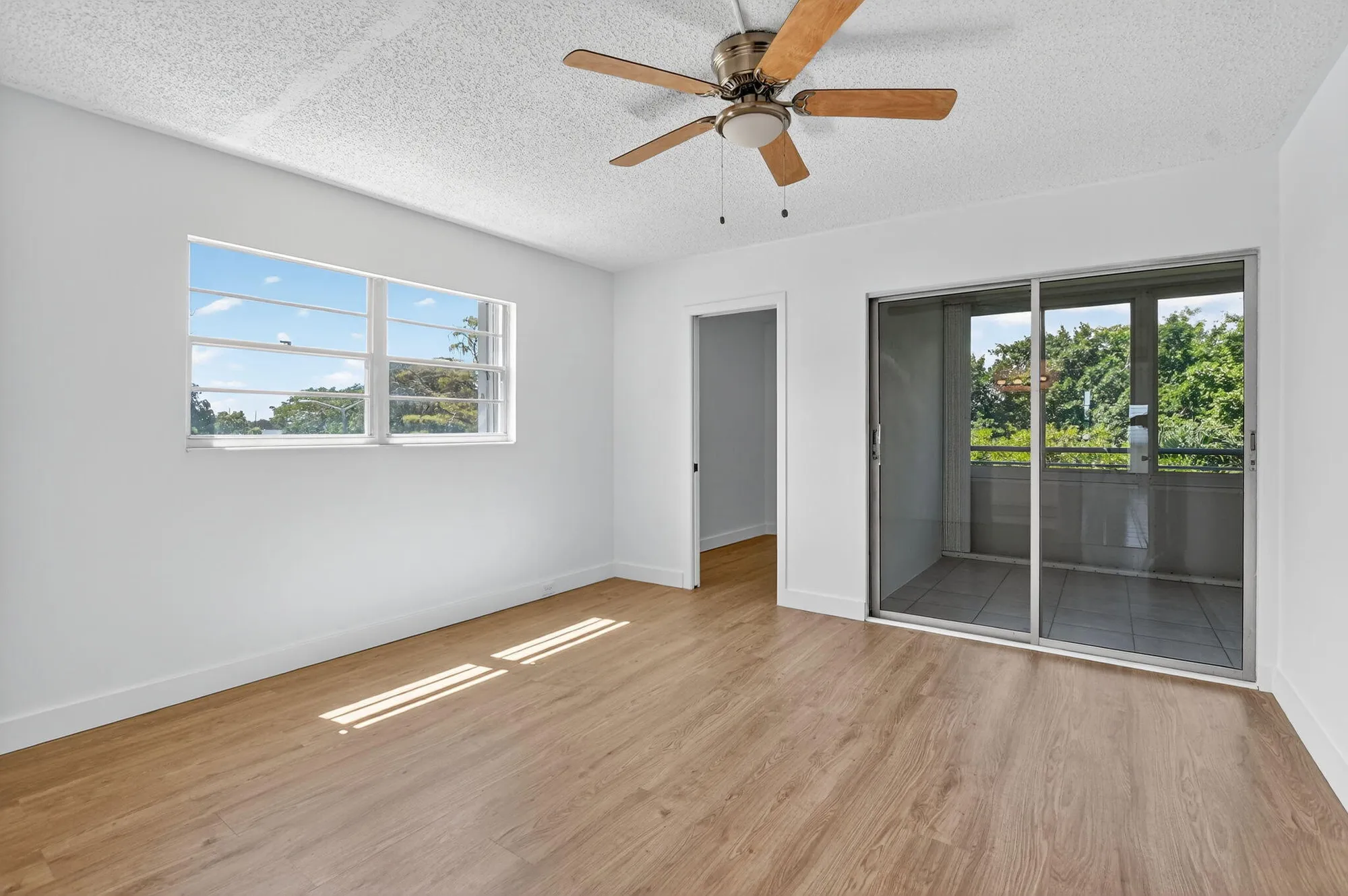 Property Slideshow image 14 of 42 | 3036 oakridge d, Deerfield Beach, FL, 33442
