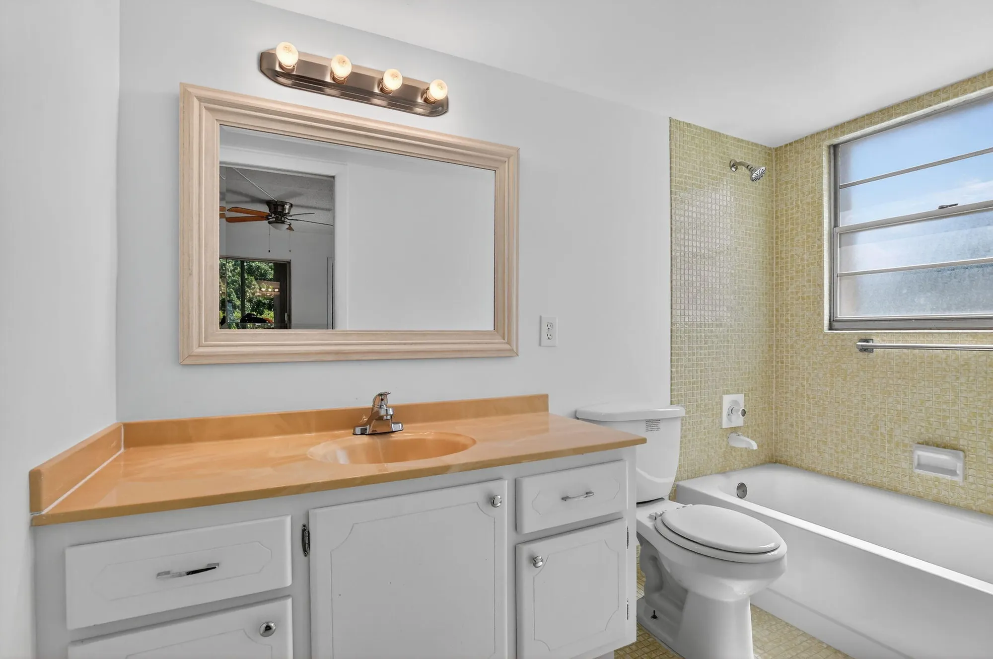 Property Slideshow image 17 of 42 | 3036 oakridge d, Deerfield Beach, FL, 33442