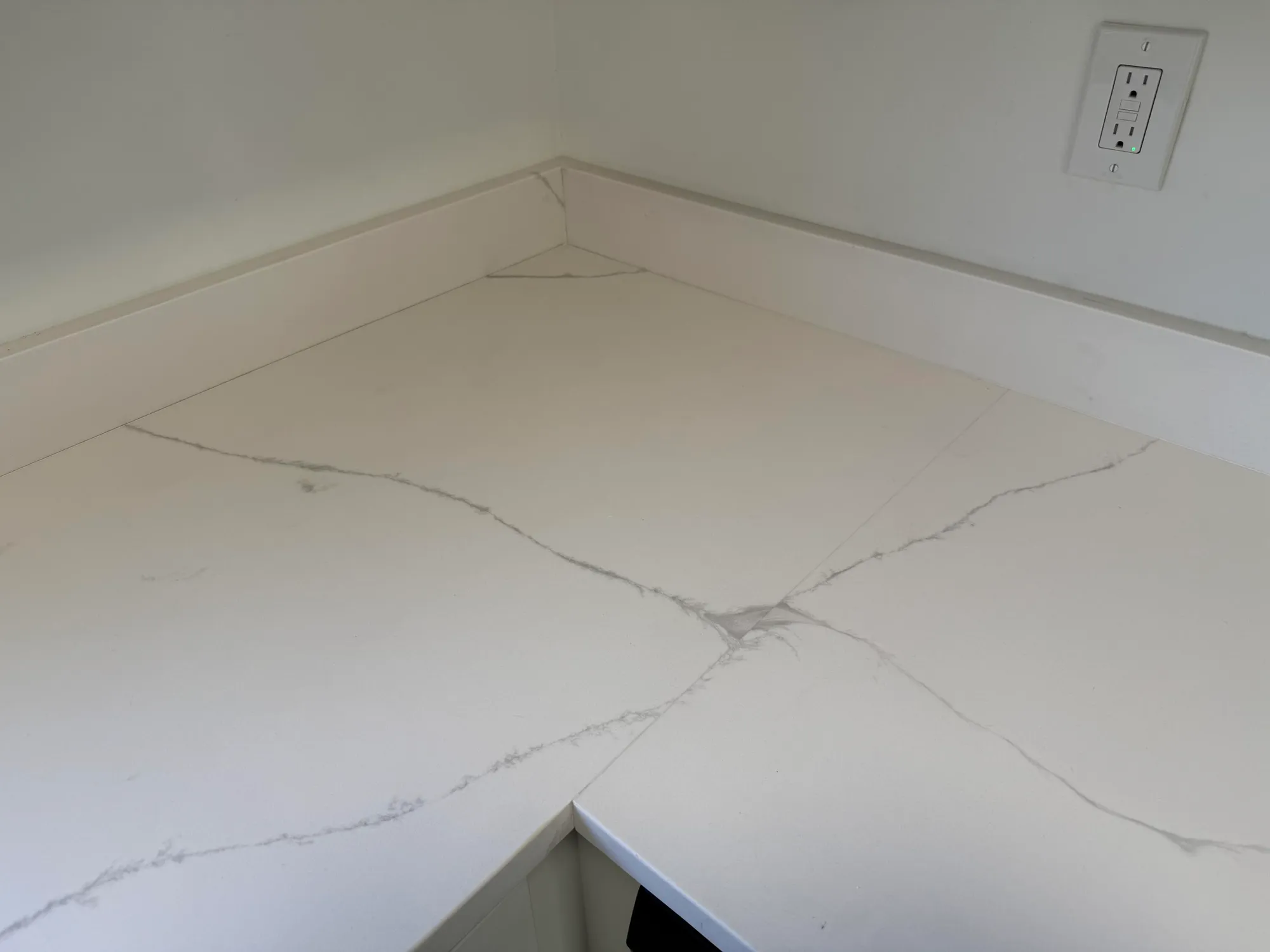 Property Slideshow image 15 of 45 | 2920 crosley dr m, West Palm Beach, FL, 33415