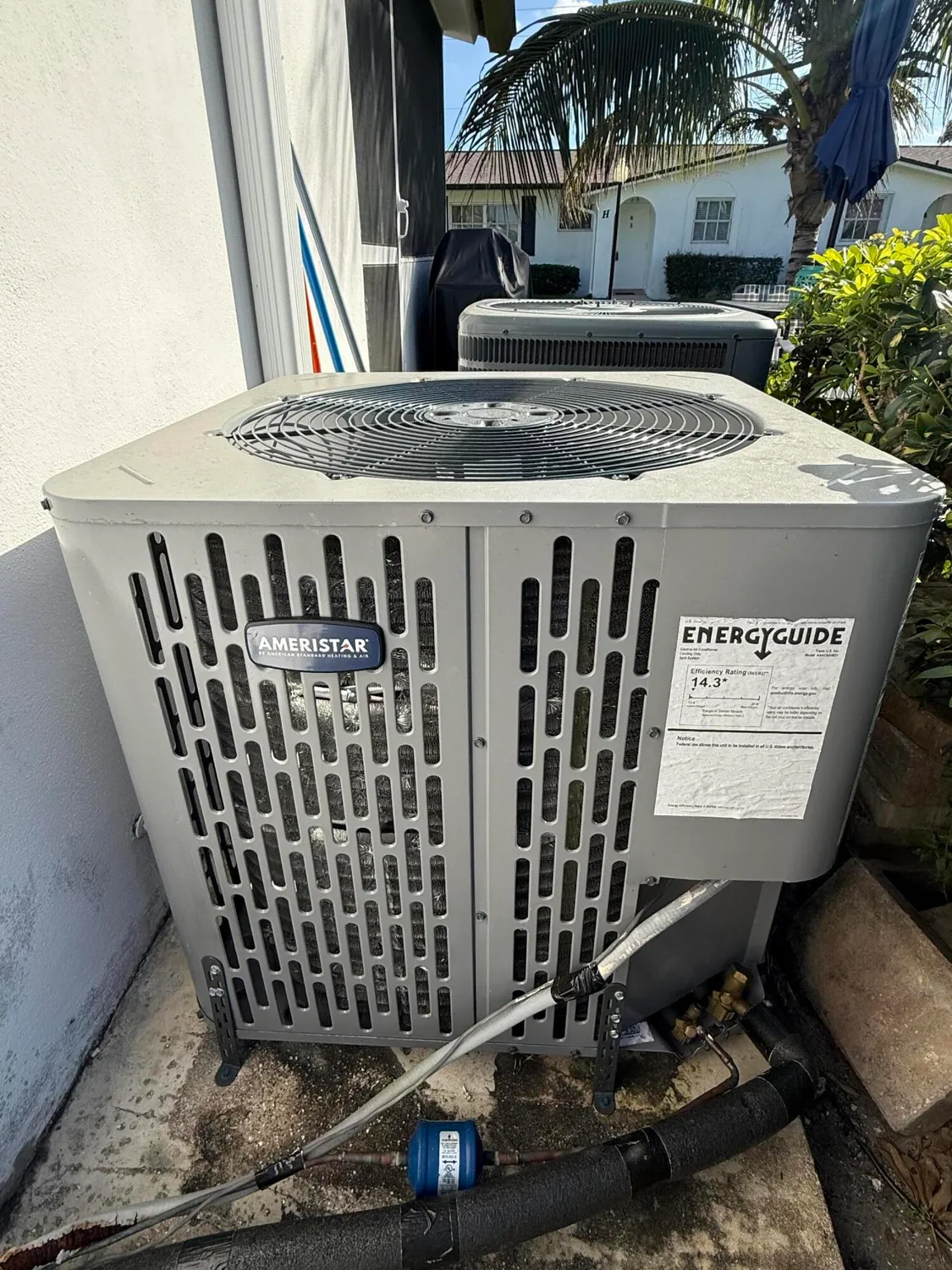 Property Slideshow image 24 of 45 | 2920 crosley dr m, West Palm Beach, FL, 33415