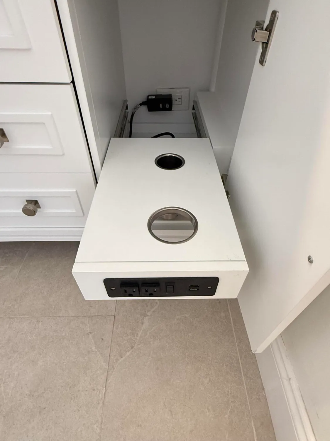 Property Slideshow image 32 of 45 | 2920 crosley dr m, West Palm Beach, FL, 33415