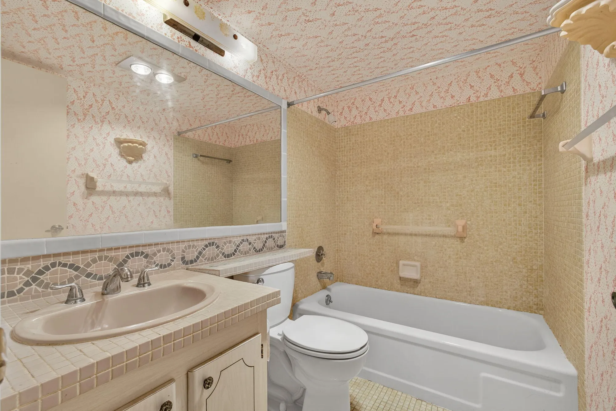 Property Slideshow image 8 of 26 | 386 sheffield p, West Palm Beach, FL, 33417