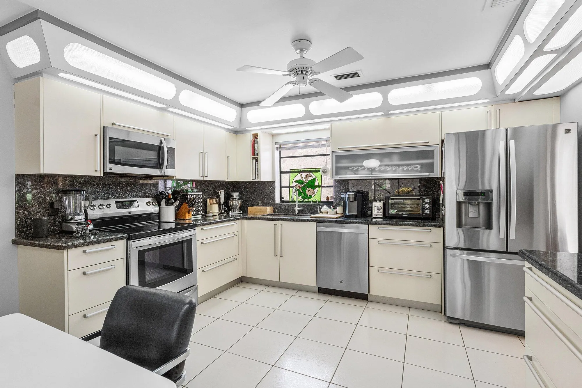 Property Slideshow image 19 of 77 | 56 woods ln 560, Boynton Beach, FL, 33436
