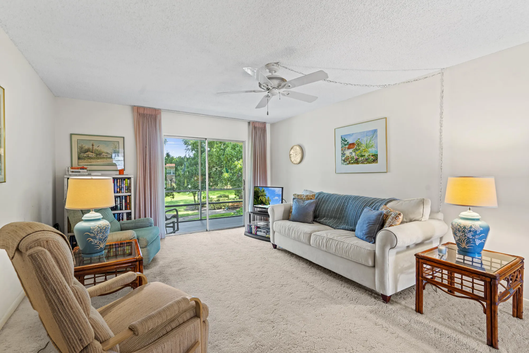 Property Slideshow image 11 of 28 | 1923 sw palm city rd h, Stuart, FL, 34994