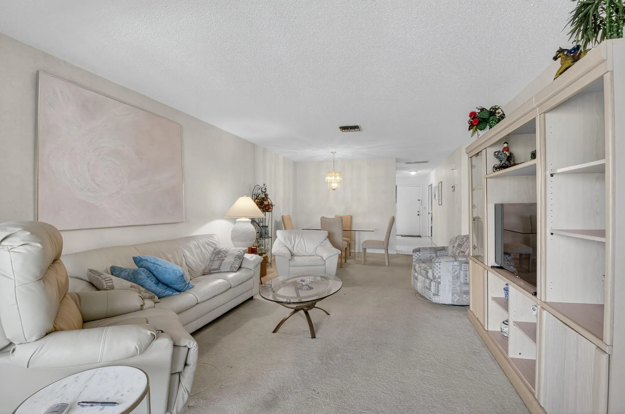 Property Slideshow image 11 of 55 | 13761 flora pl a, Delray Beach, FL, 33484