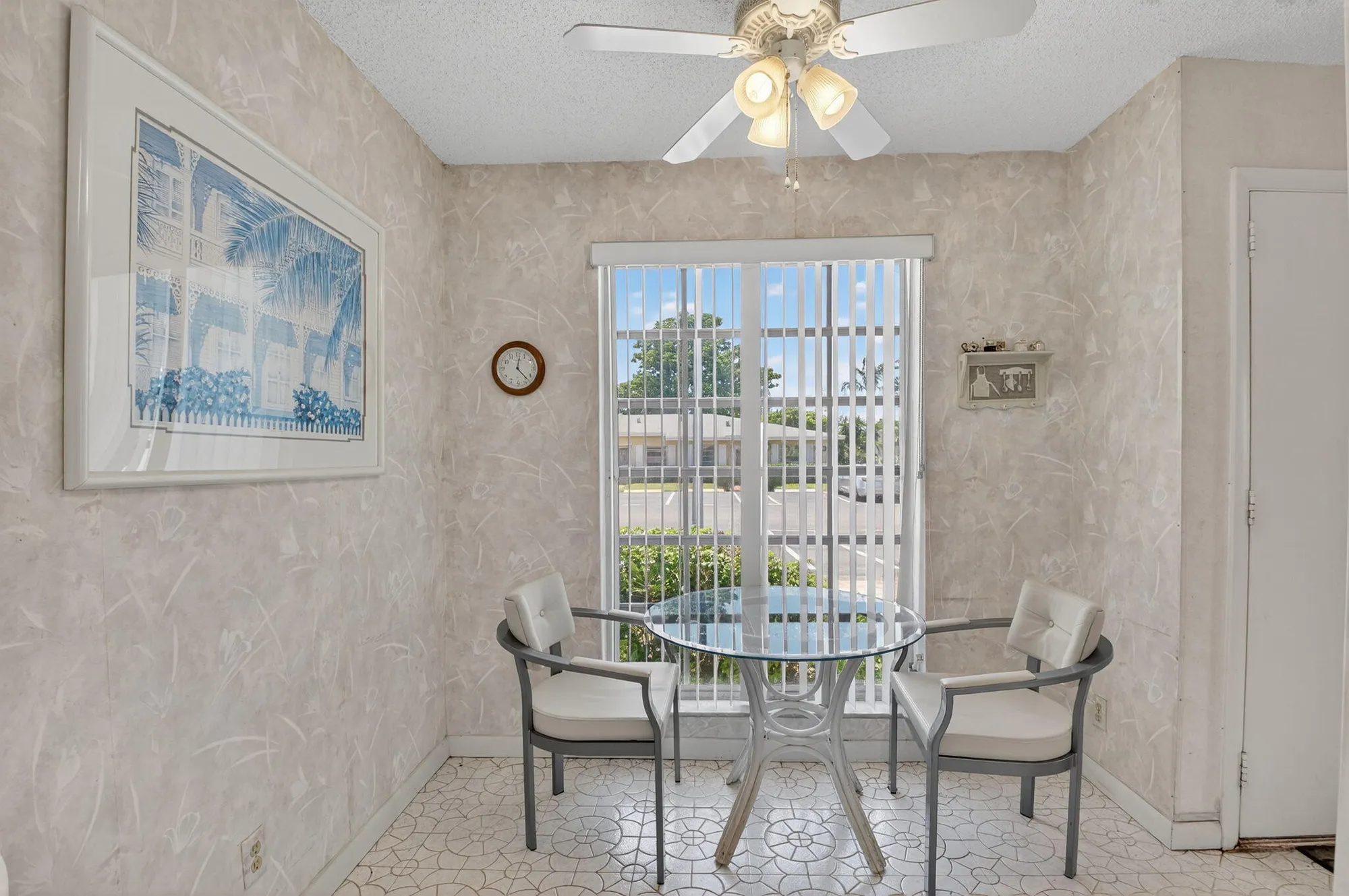 Property Slideshow image 18 of 55 | 13761 flora pl a, Delray Beach, FL, 33484