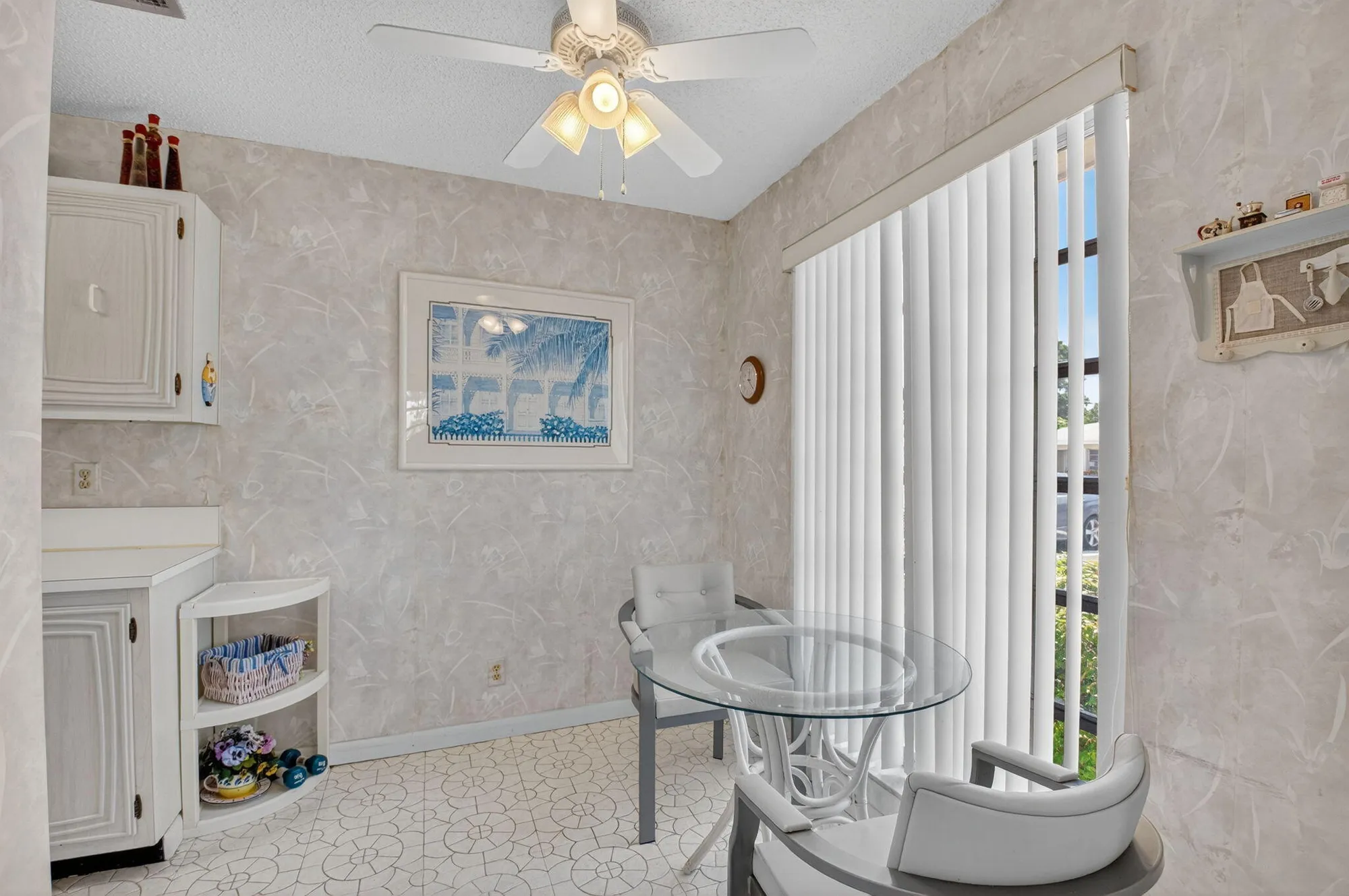 Property Slideshow image 19 of 55 | 13761 flora pl a, Delray Beach, FL, 33484