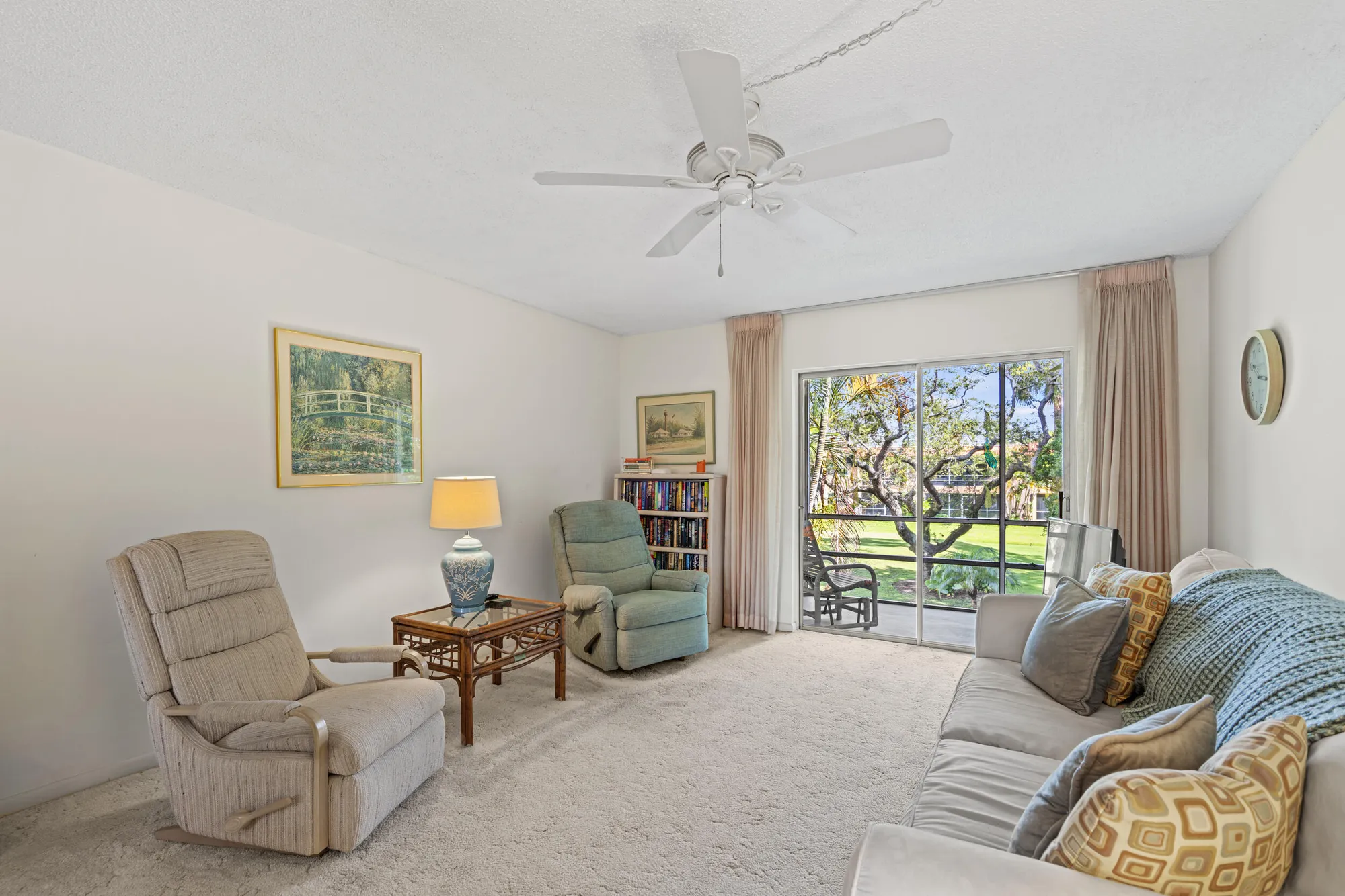 Property Slideshow image 13 of 28 | 1923 sw palm city rd h, Stuart, FL, 34994