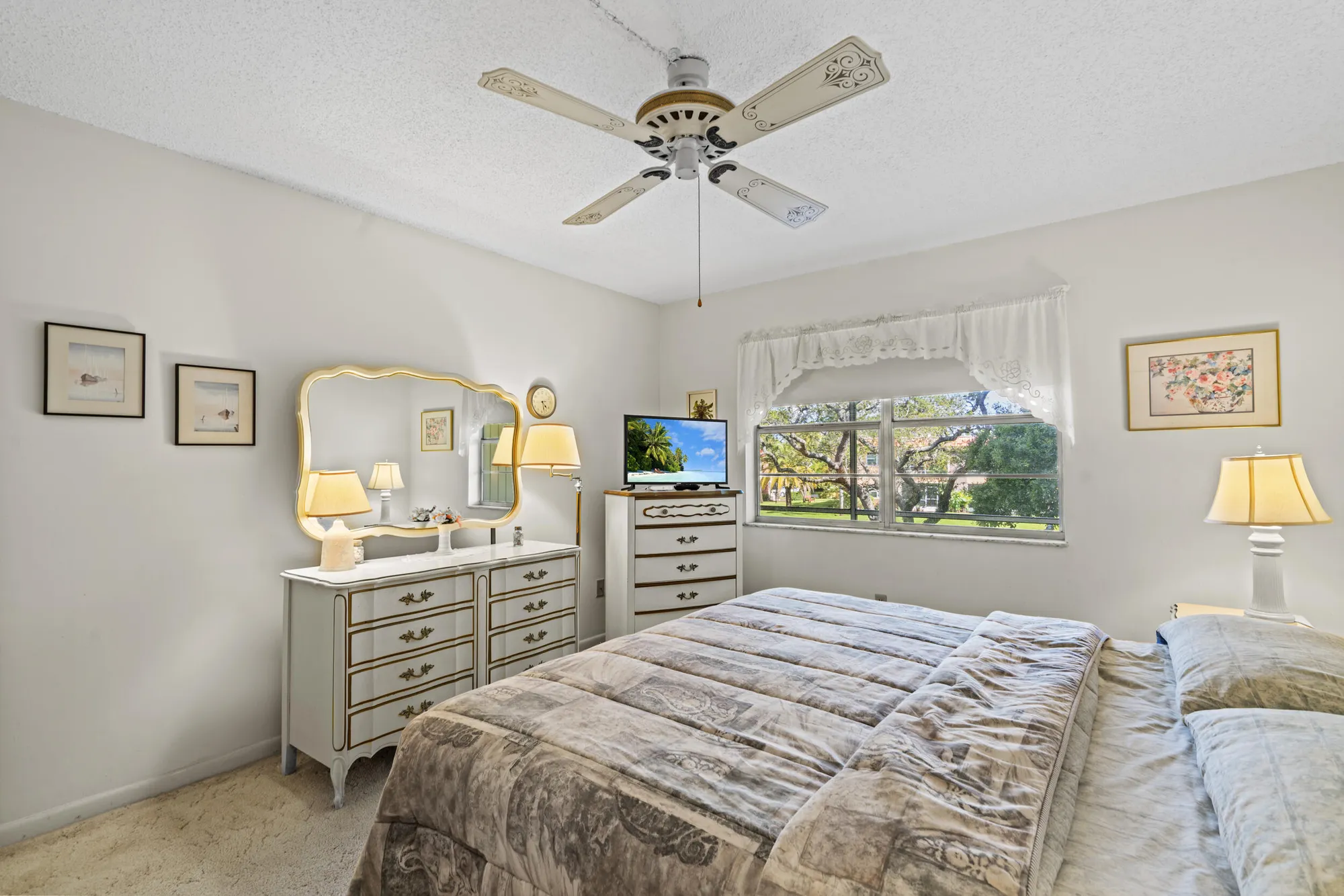 Property Slideshow image 17 of 28 | 1923 sw palm city rd h, Stuart, FL, 34994