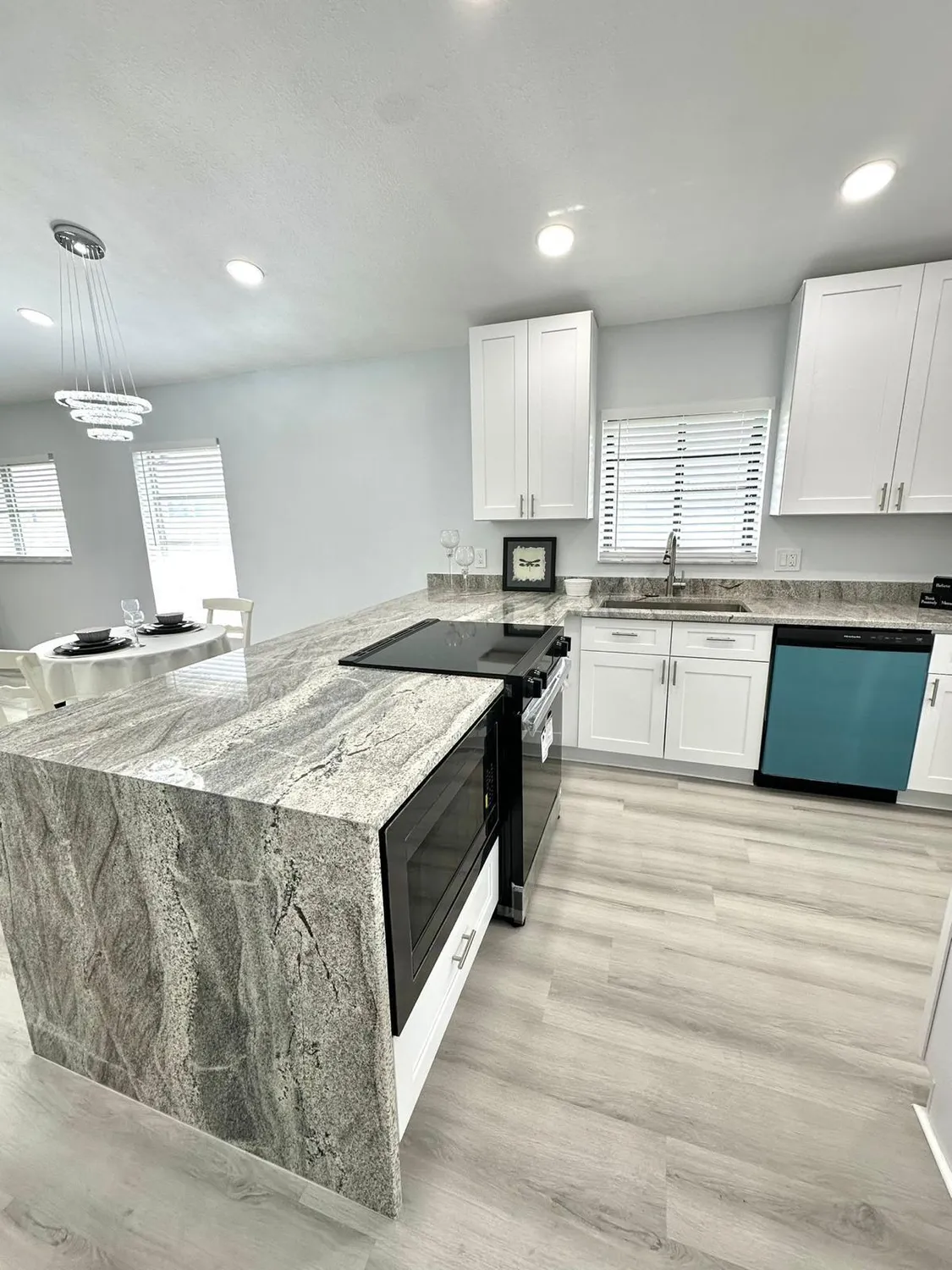 Property Slideshow image 10 of 40 | 8625 raintree ct, Boca Raton, FL, 33496