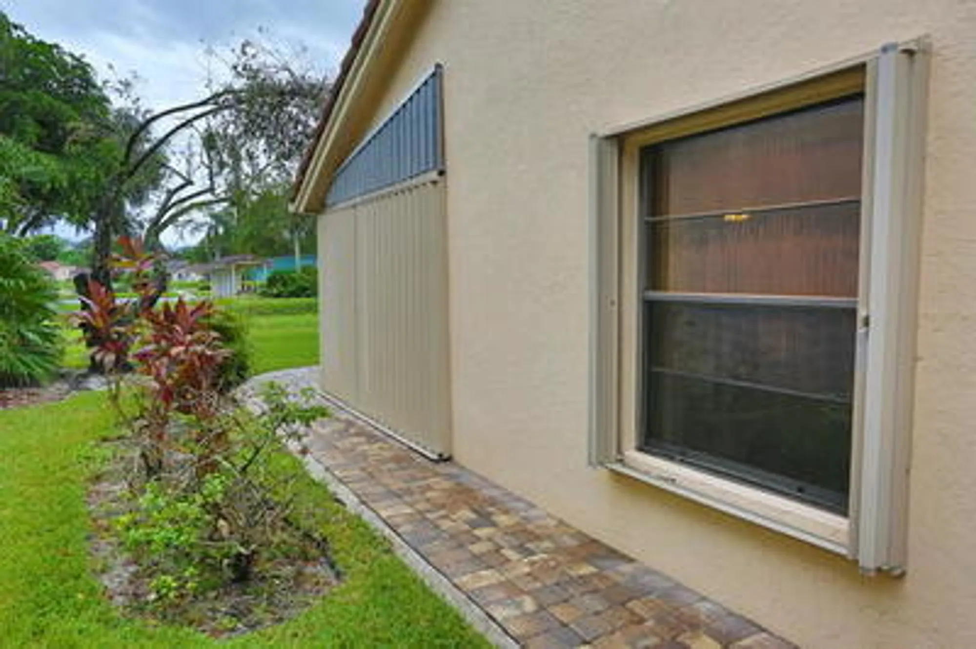 Property Slideshow image 4 of 44 | 4772 navigator ln, Boynton Beach, FL, 33436