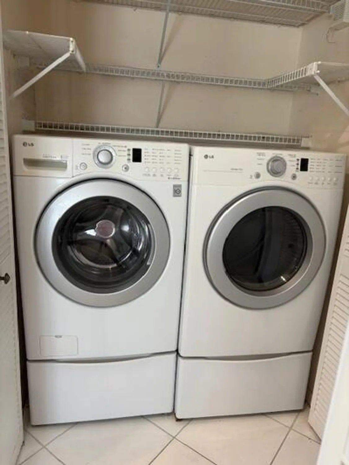 Property Slideshow image 11 of 44 | 4772 navigator ln, Boynton Beach, FL, 33436